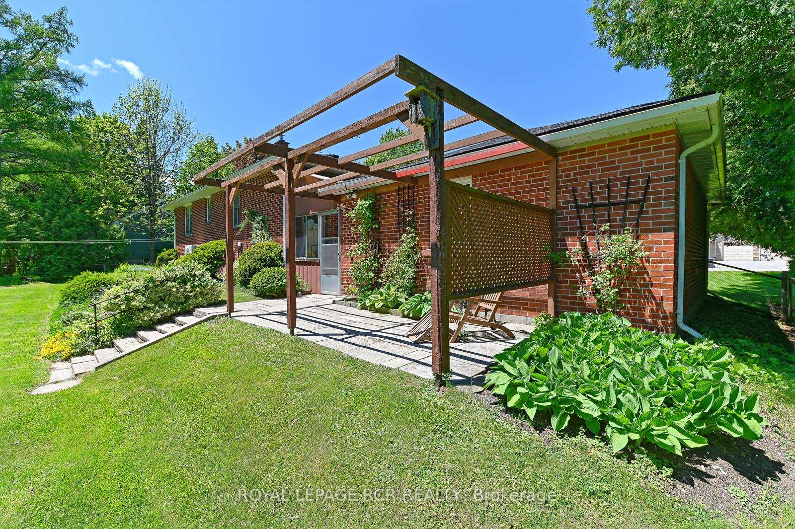 Photo 33 of 28 Parsons Avenue, Caledon, Caledon East — HOMEH