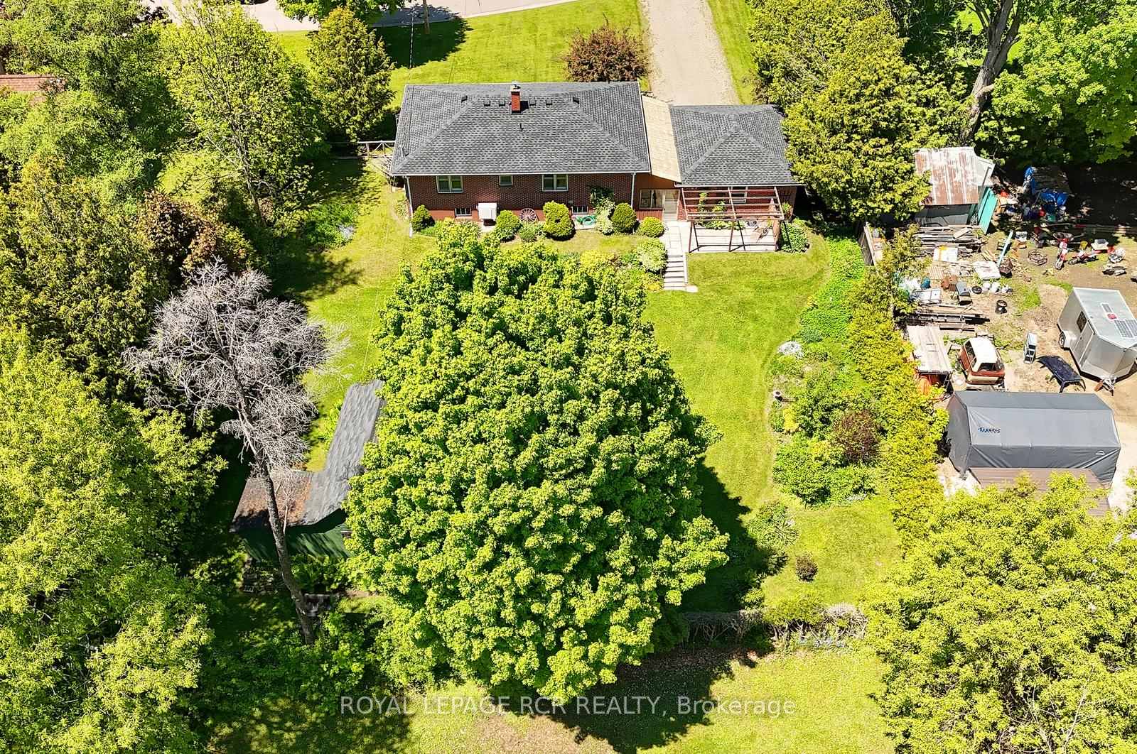 Photo 18 of 28 Parsons Avenue, Caledon, Caledon East — HOMEH