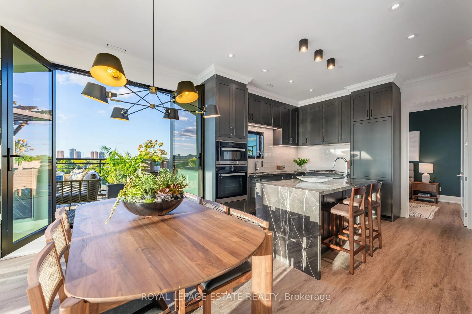 Photo 13 of Unit PH 1, 365 Beech Avenue, Toronto, The Beaches — HOMEH