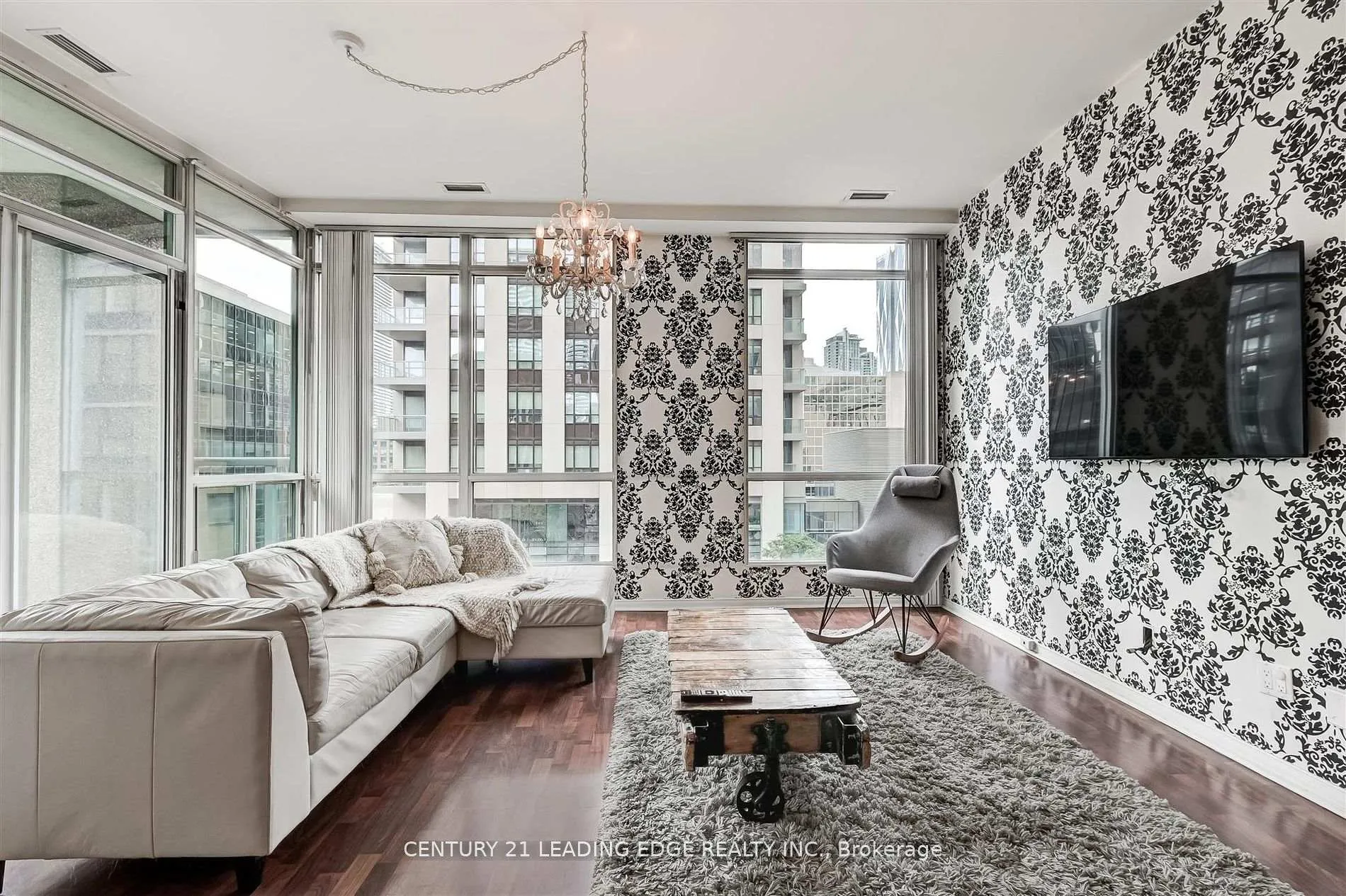 Photo 4 of Unit 903, 7 King Street E, Toronto, Church-Yonge Corridor — HOMEH