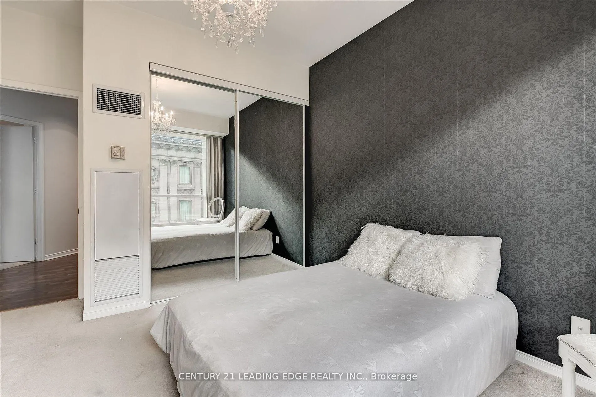 Photo 12 of Unit 903, 7 King Street E, Toronto, Church-Yonge Corridor — HOMEH