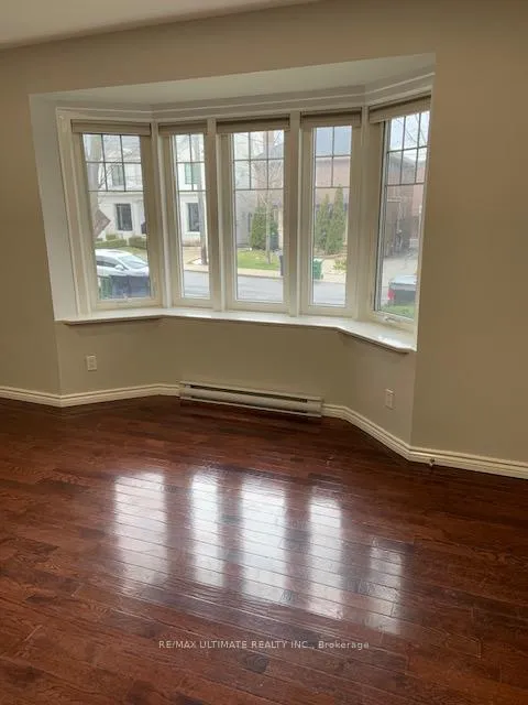 Photo 3 of Unit 2, 1 Killarney Road, Toronto, Forest Hill South — HOMEH