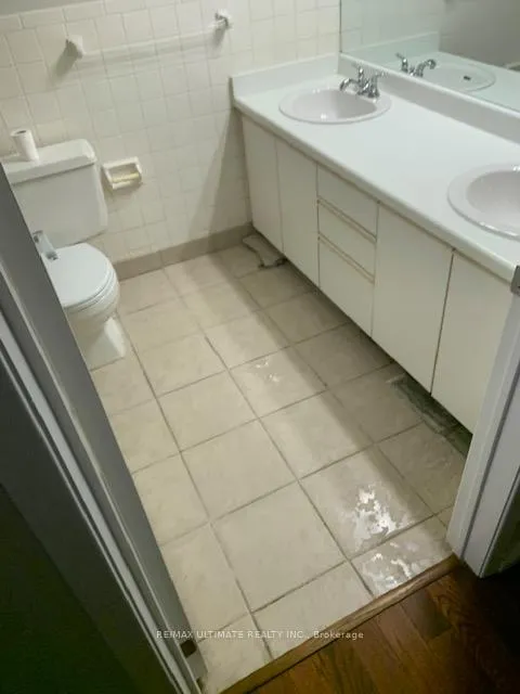 Photo 8 of Unit 2, 1 Killarney Road, Toronto, Forest Hill South — HOMEH