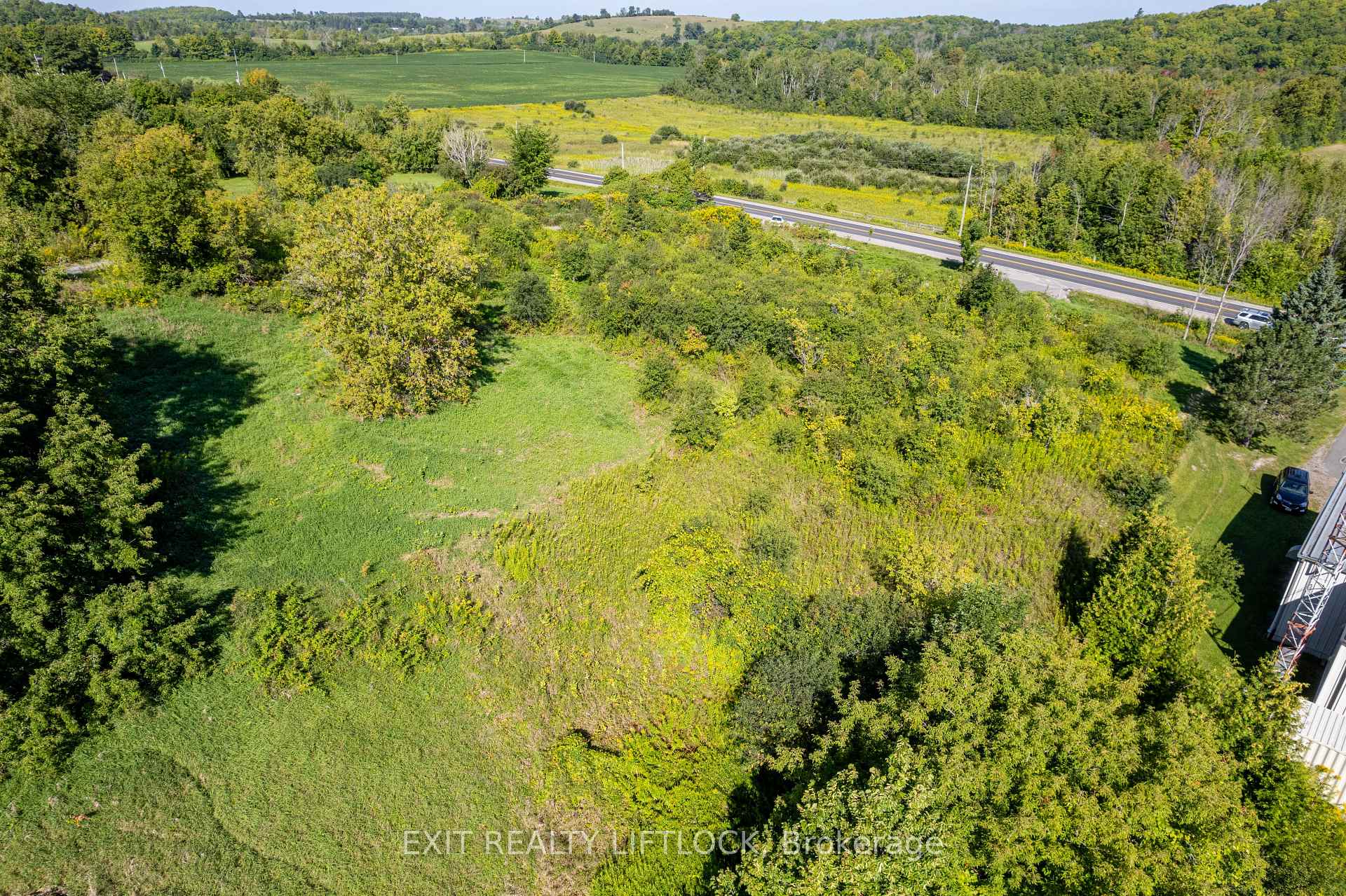 Photo 5 of 1045 Mount Pleasant Road, Cavan Monaghan, Cavan Twp — HOMEH