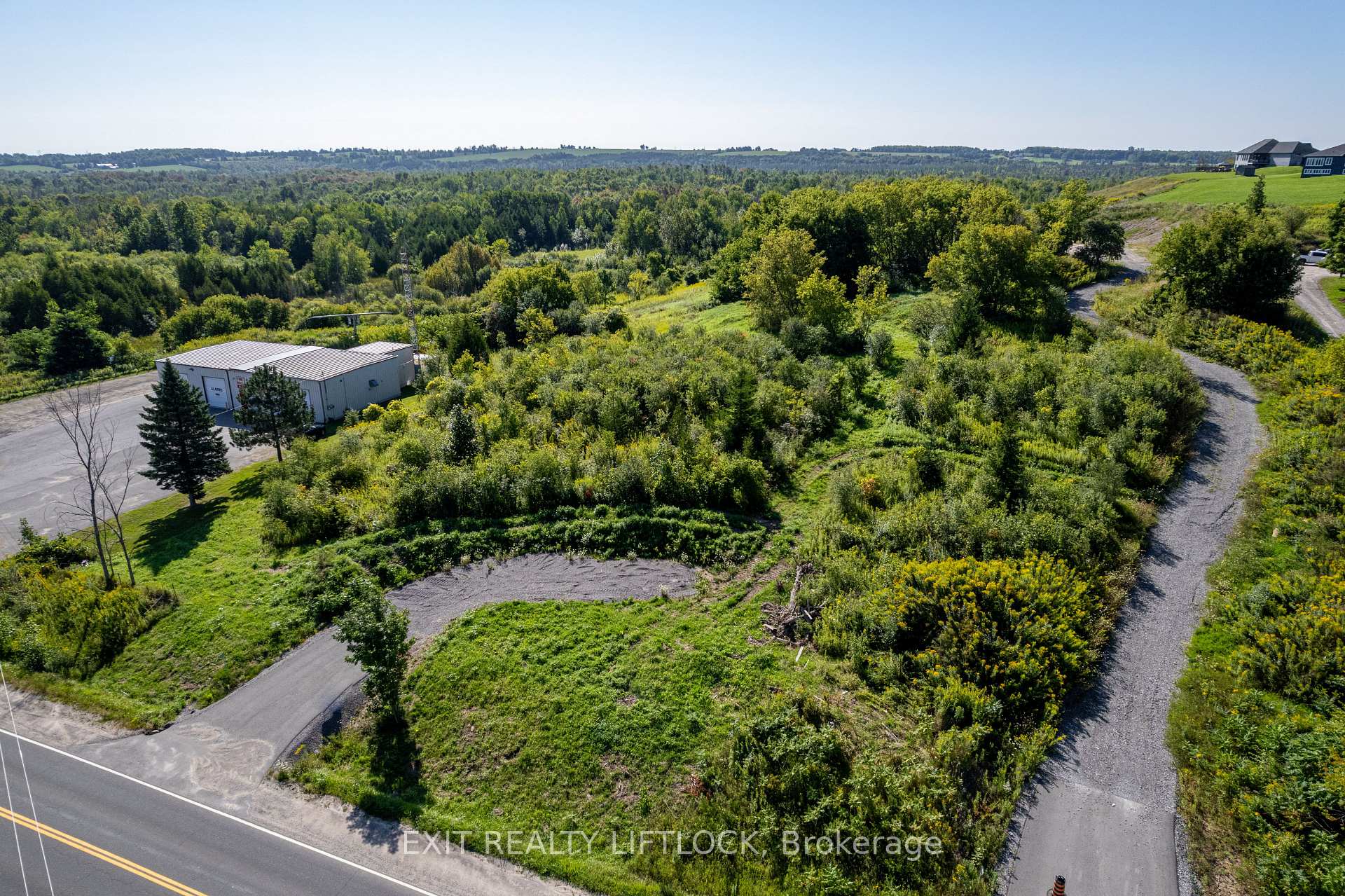 Photo 7 of 1045 Mount Pleasant Road, Cavan Monaghan, Cavan Twp — HOMEH