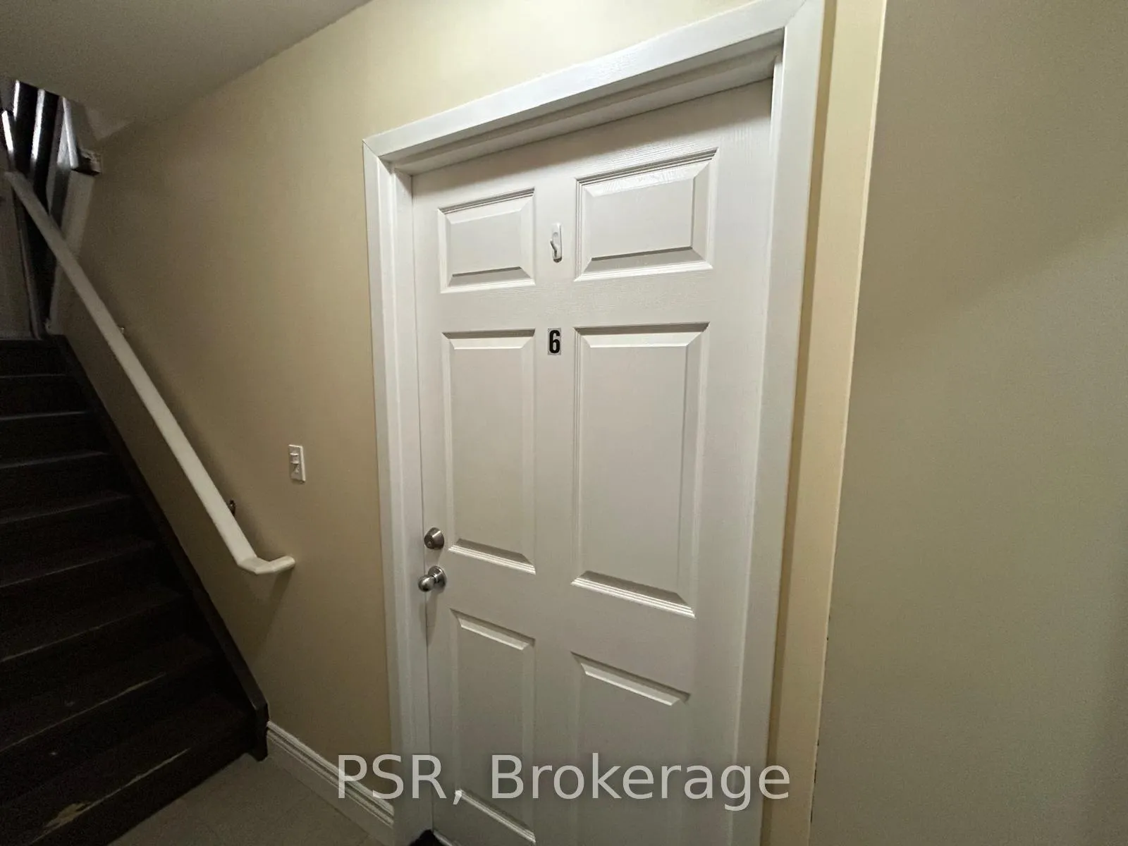 Photo 10 of Unit 6, 349 Northcliffe Boulevard, Toronto, Oakwood Village — HOMEH