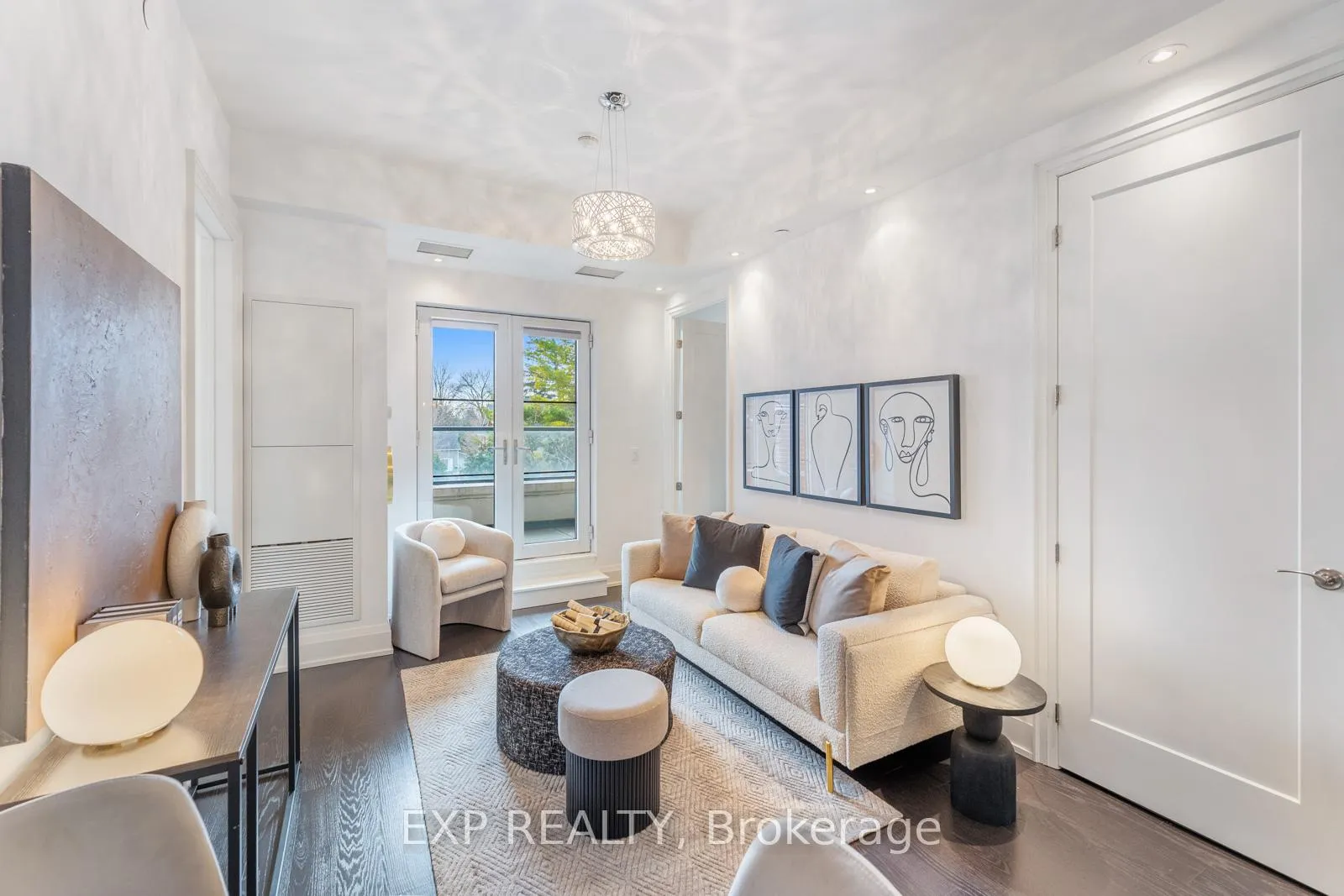Photo 11 of Unit 233, 20 Fred Varley Drive, Markham, Unionville — HOMEH
