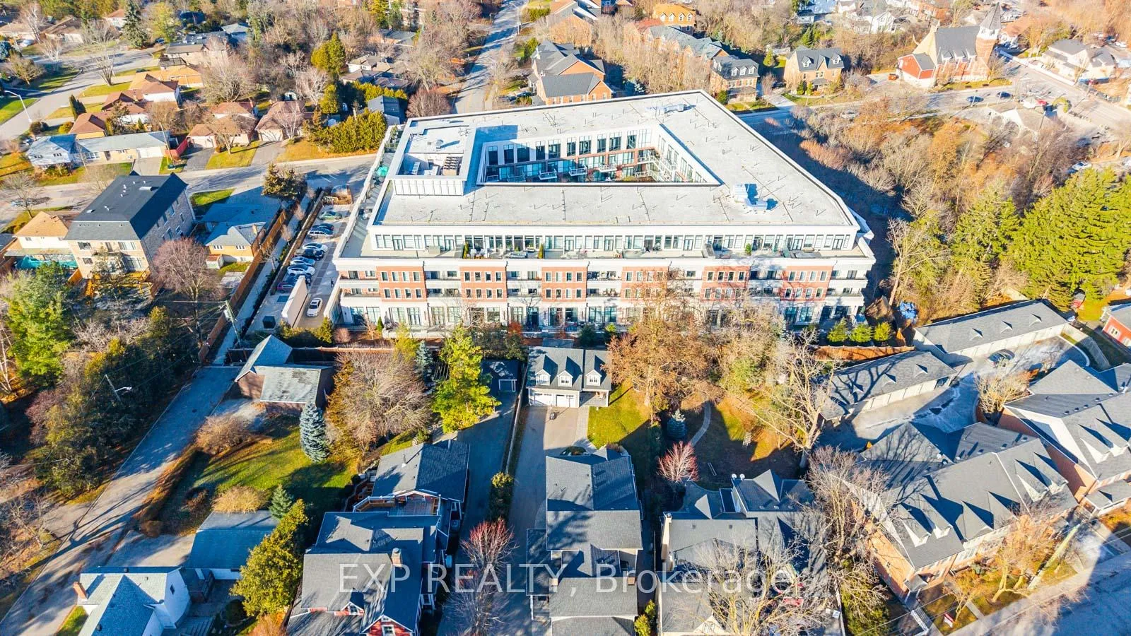 Photo 36 of Unit 233, 20 Fred Varley Drive, Markham, Unionville — HOMEH