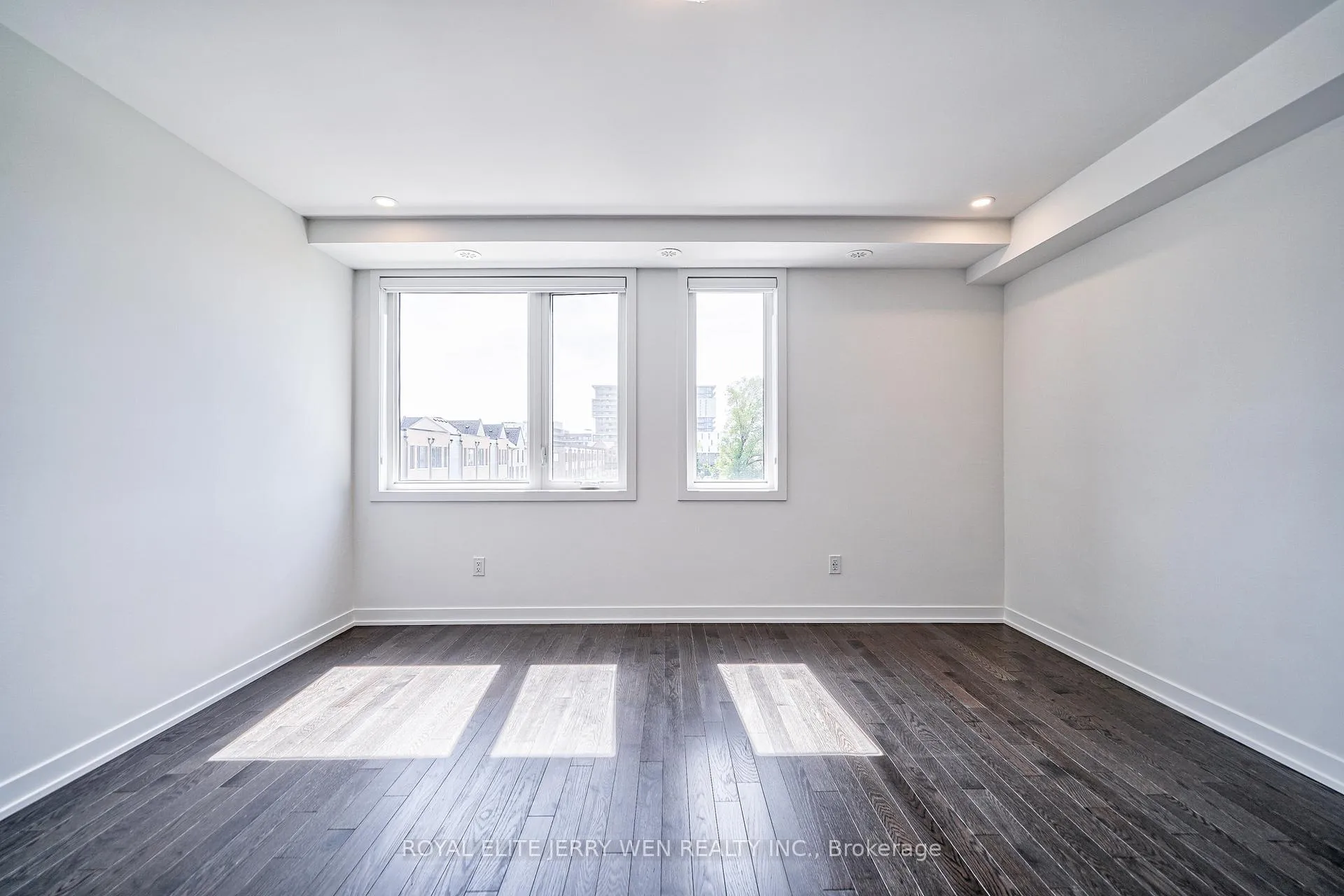 Photo 20 of Unit 7, 70 Green Gardens Boulevard, Toronto, Englemount-Lawrence — HOMEH
