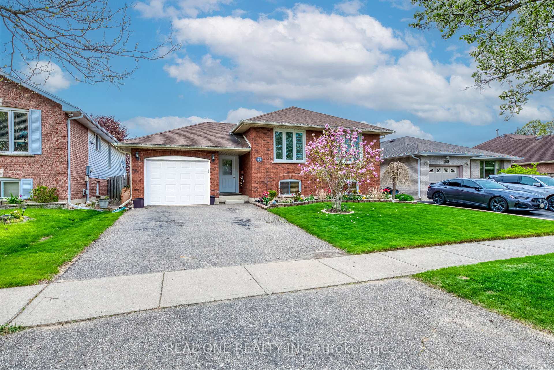 Front of 47 Trillium Way