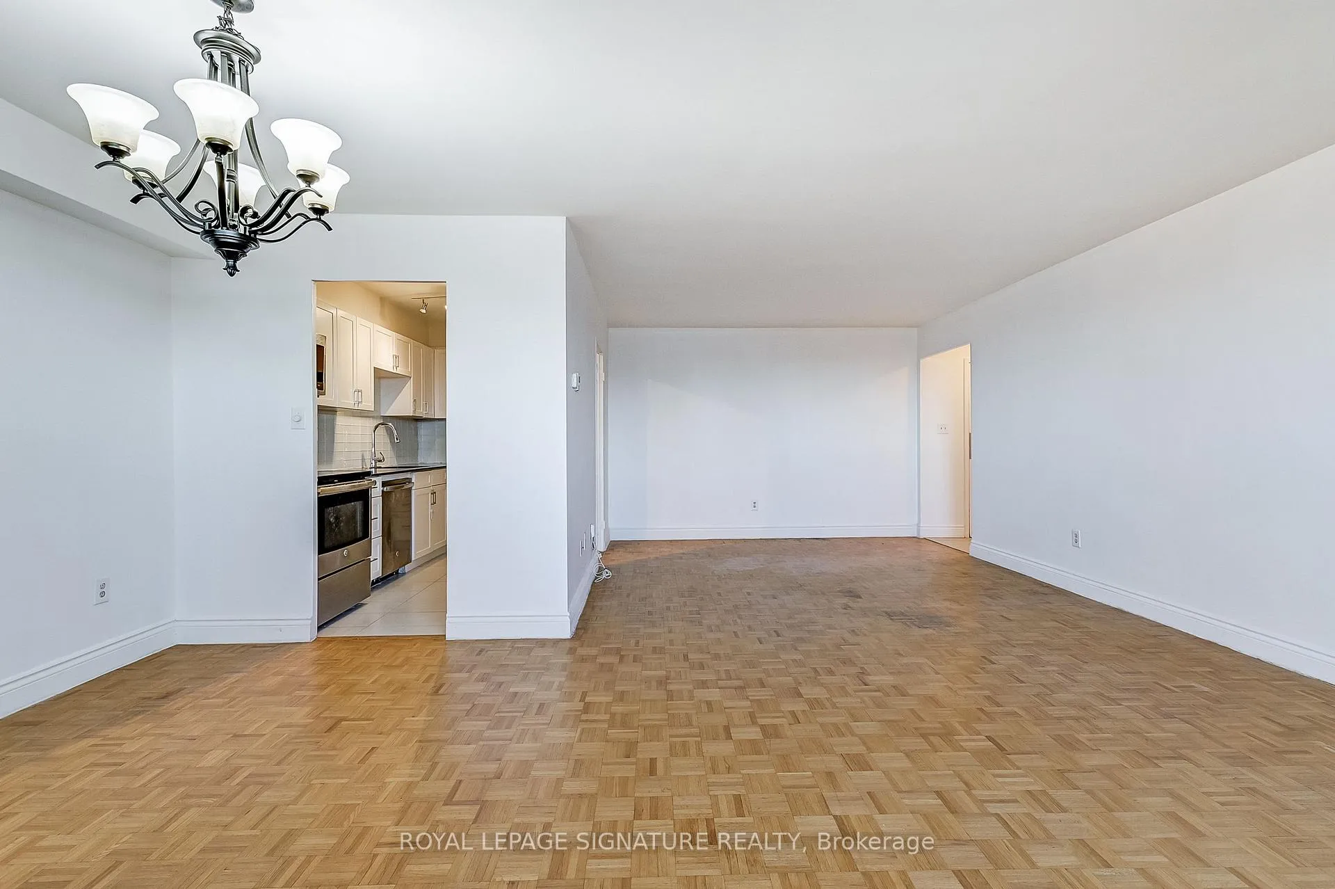 Photo 10 of Unit 2007, 1 Massey Square, Toronto, Crescent Town — HOMEH
