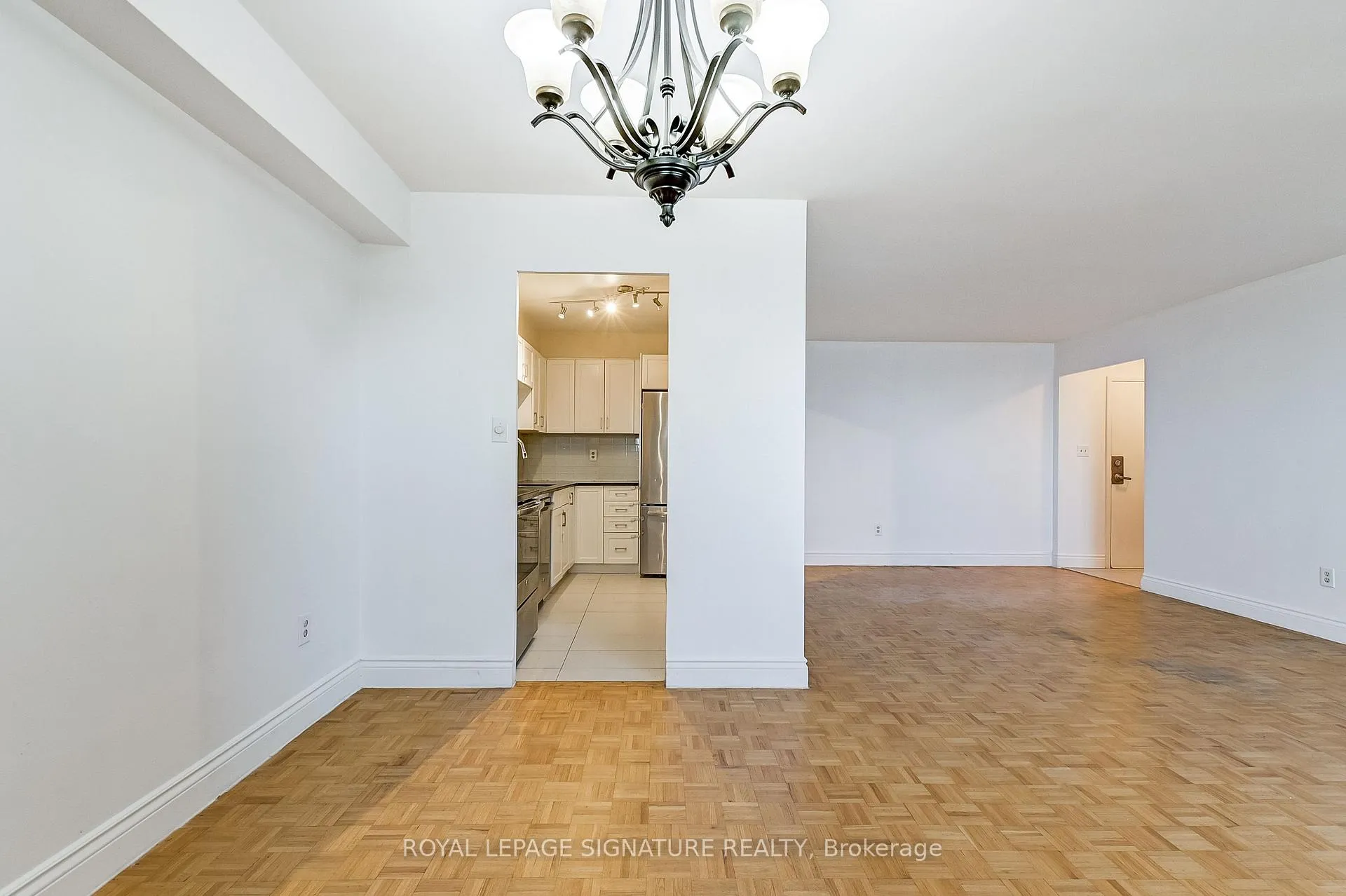 Photo 11 of Unit 2007, 1 Massey Square, Toronto, Crescent Town — HOMEH