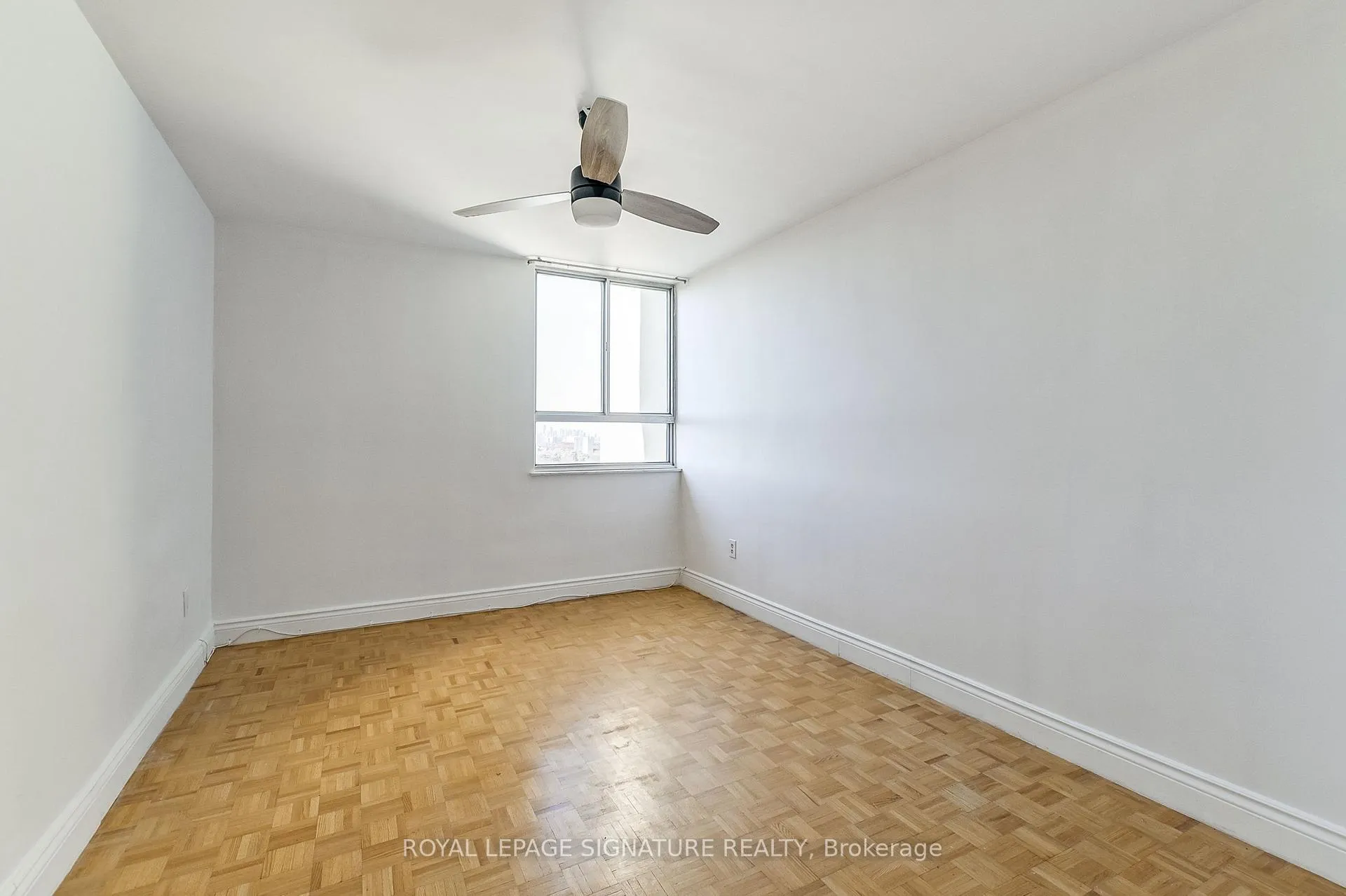 Photo 15 of Unit 2007, 1 Massey Square, Toronto, Crescent Town — HOMEH