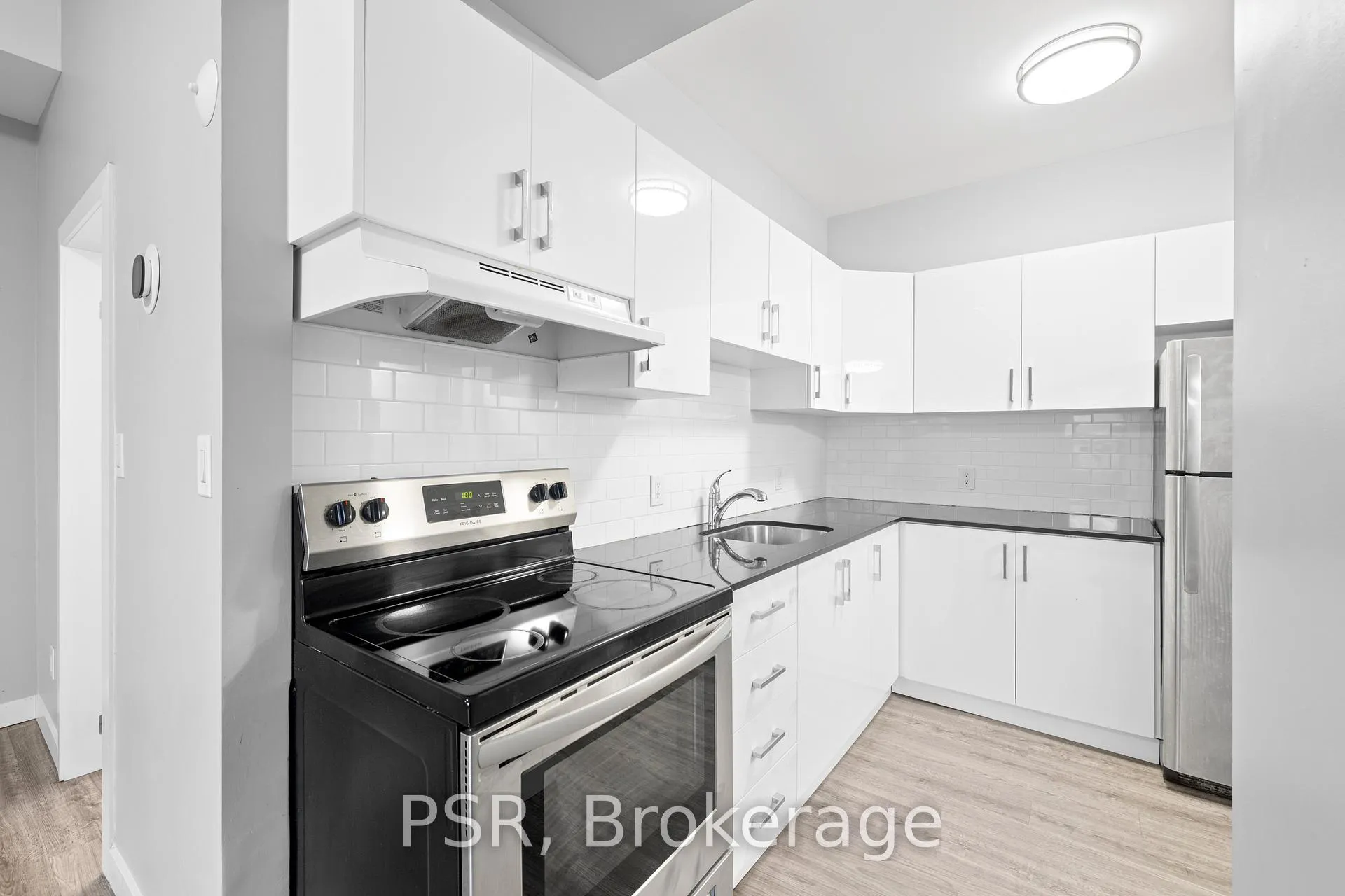 Photo 7 of Unit 5, 205 Gerrard Street E, Toronto, Moss Park — HOMEH