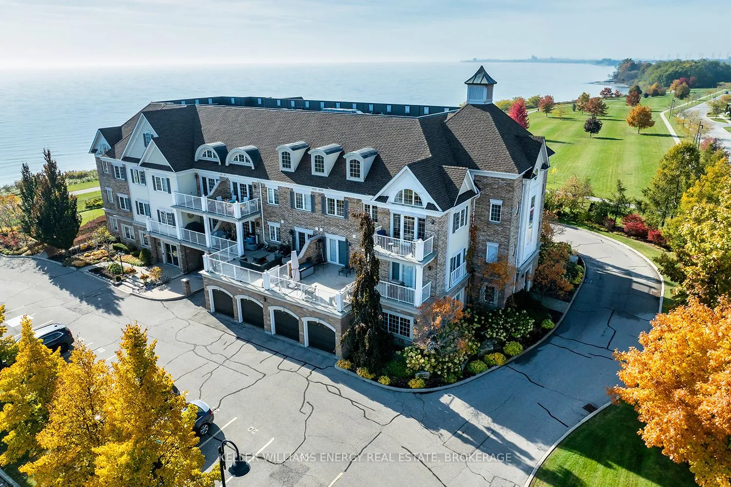 Photo 1 of Unit 202, 395 Lakebreeze Drive, Clarington, Newcastle — HOMEH