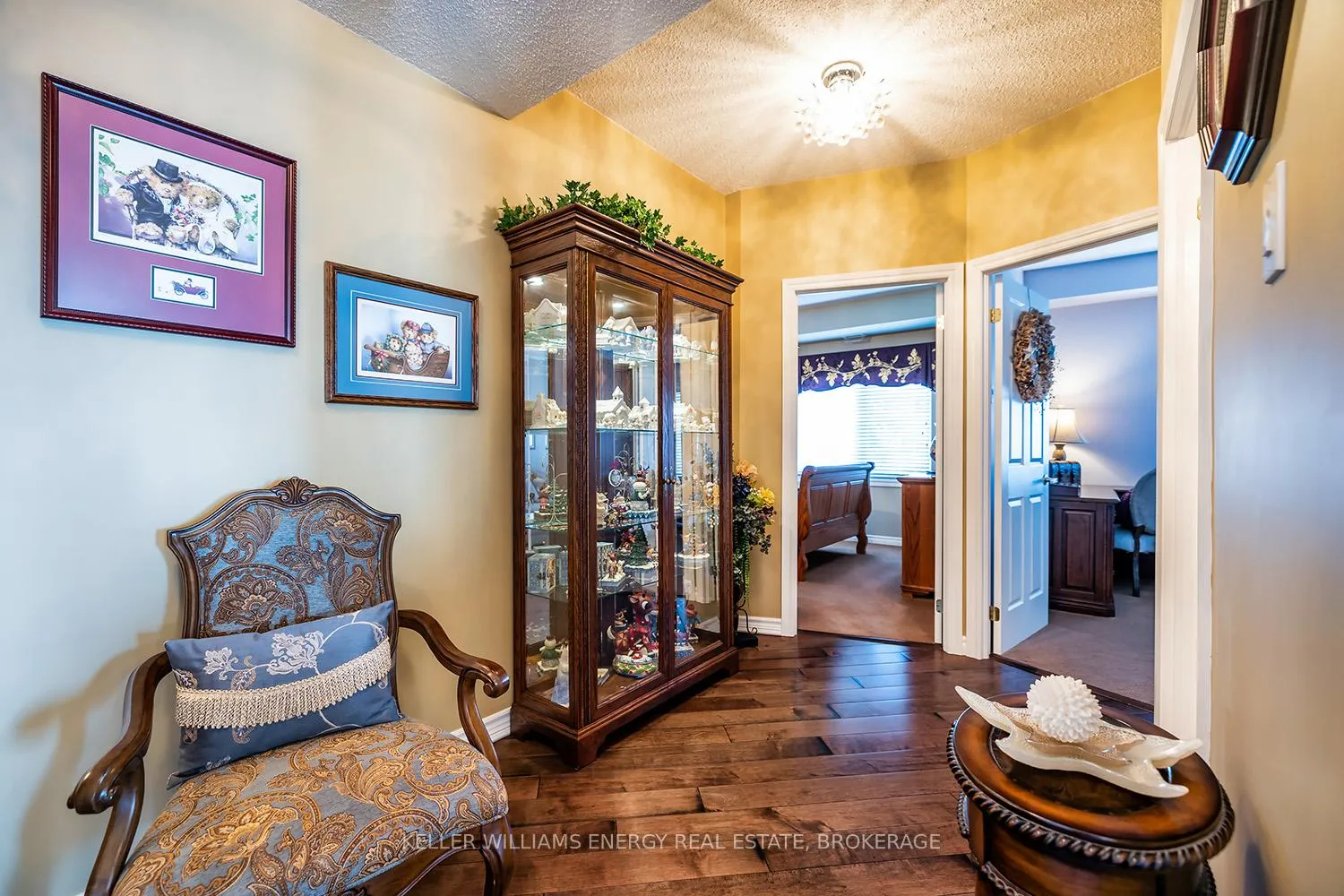 Photo 6 of Unit 202, 395 Lakebreeze Drive, Clarington, Newcastle — HOMEH