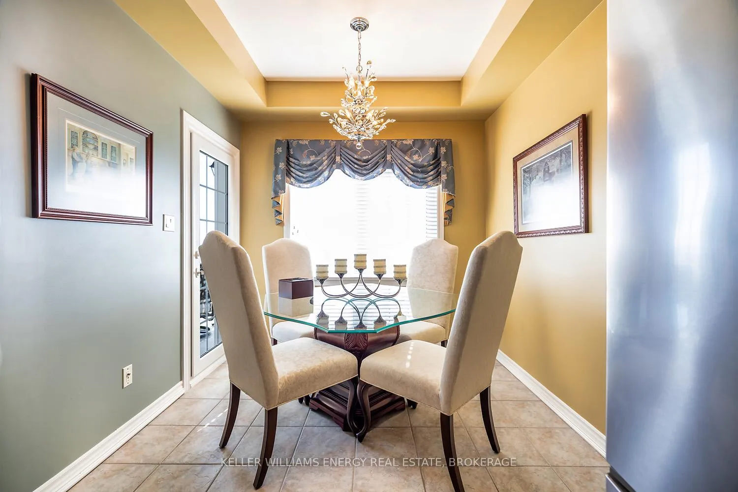 Photo 14 of Unit 202, 395 Lakebreeze Drive, Clarington, Newcastle — HOMEH