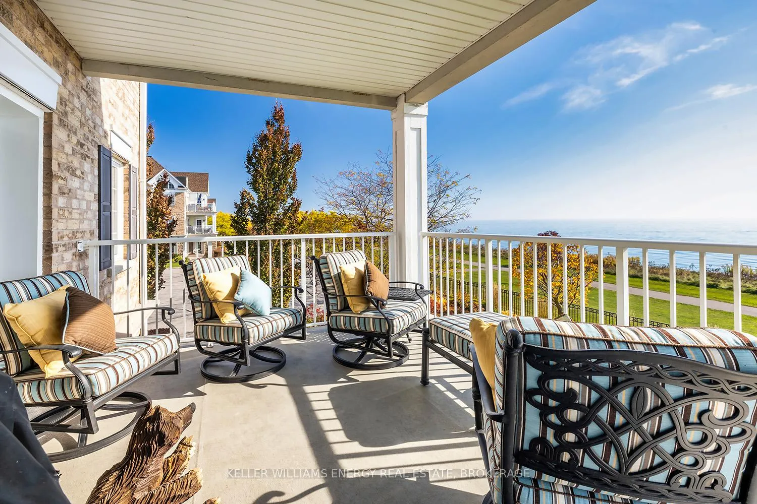 Photo 22 of Unit 202, 395 Lakebreeze Drive, Clarington, Newcastle — HOMEH