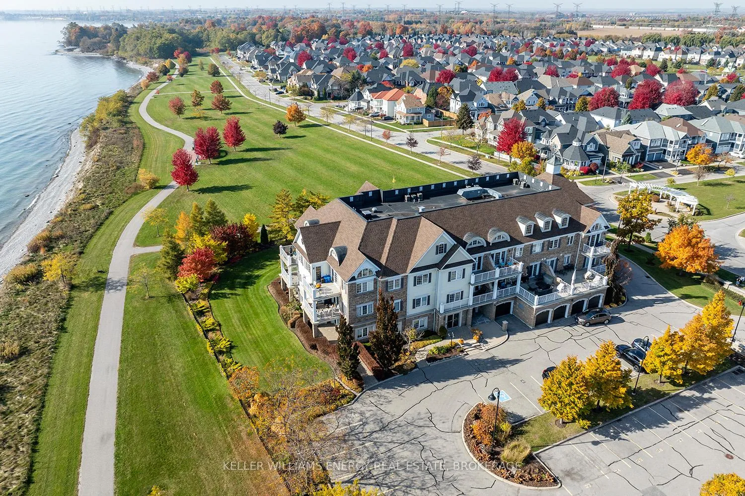 Photo 25 of Unit 202, 395 Lakebreeze Drive, Clarington, Newcastle — HOMEH