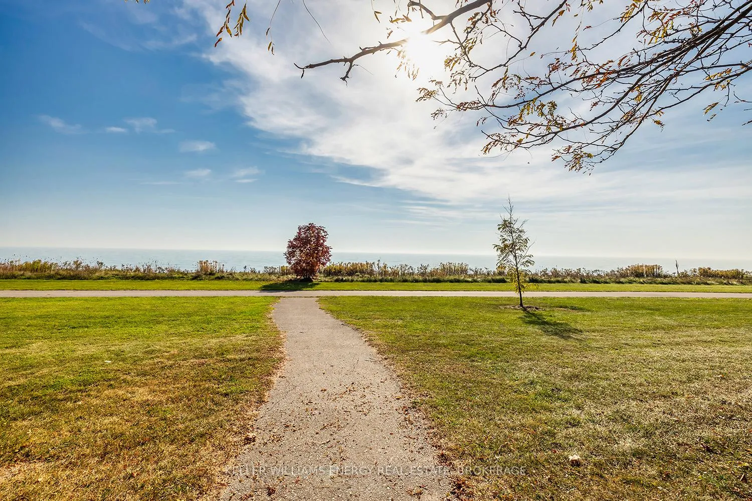 Photo 30 of Unit 202, 395 Lakebreeze Drive, Clarington, Newcastle — HOMEH