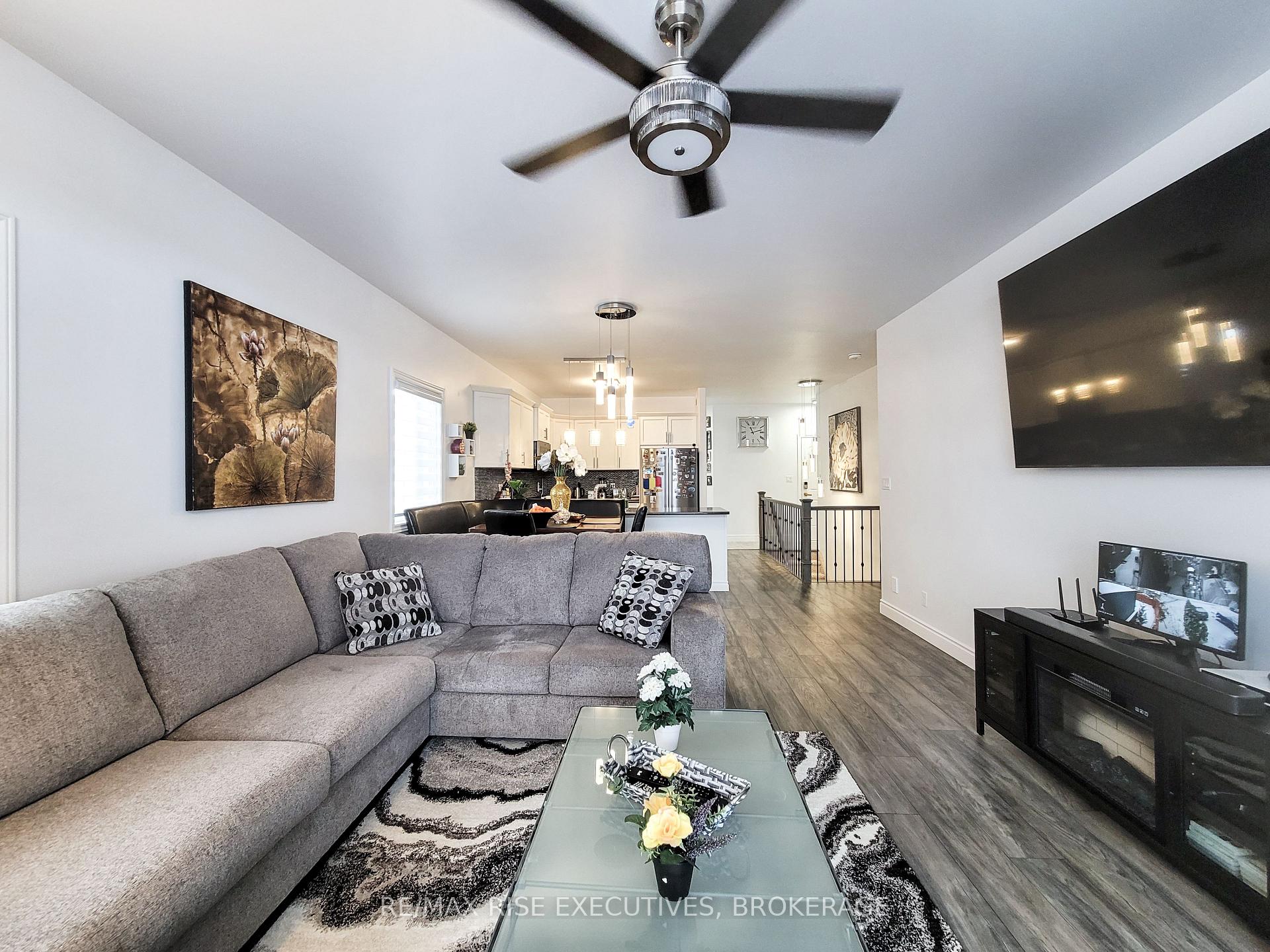 Photo 16 of 75 Farmington Crescent, Belleville, Thurlow Ward — HOMEH