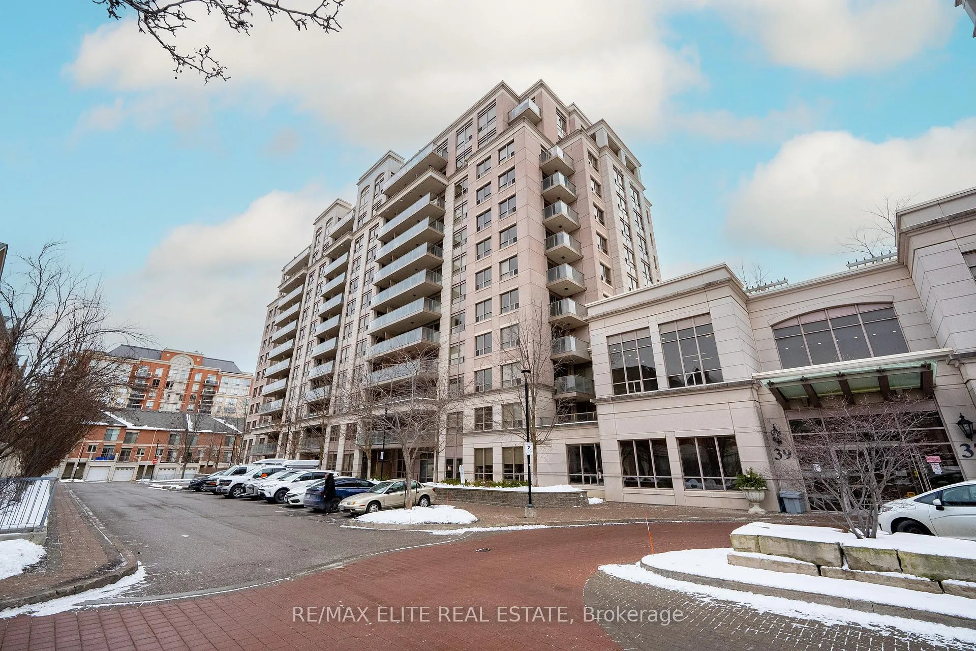 Photo 1 of Unit 616, 39 Galleria Parkway, Markham, Commerce Valley — HOMEH