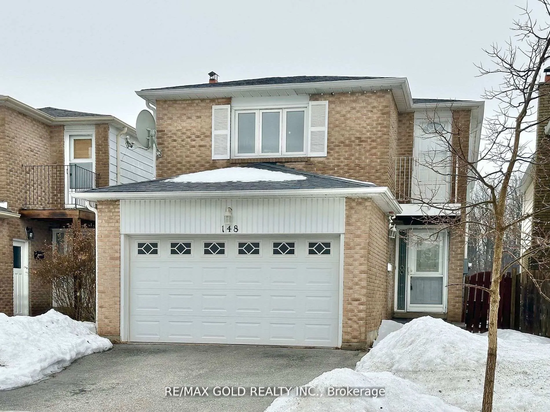 Front of Unit Bsmnt, 148 Morton Way