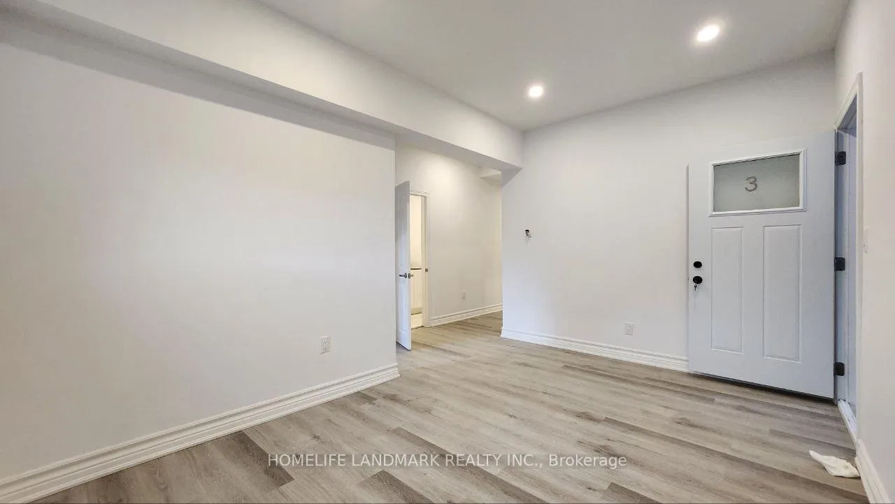 Photo 9 of Unit 3, 325 Simcoe Street S, Oshawa, Central — HOMEH