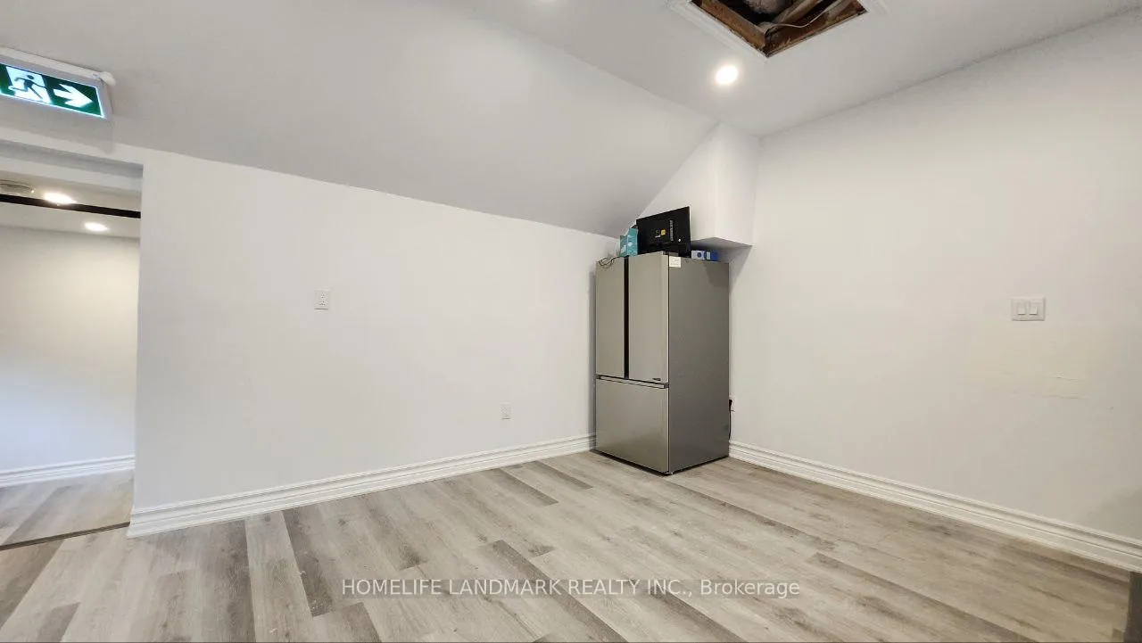 Photo 2 of Unit 2, 325 Simcoe Street S, Oshawa, Central — HOMEH