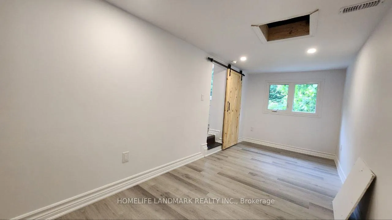 Photo 3 of Unit 2, 325 Simcoe Street S, Oshawa, Central — HOMEH