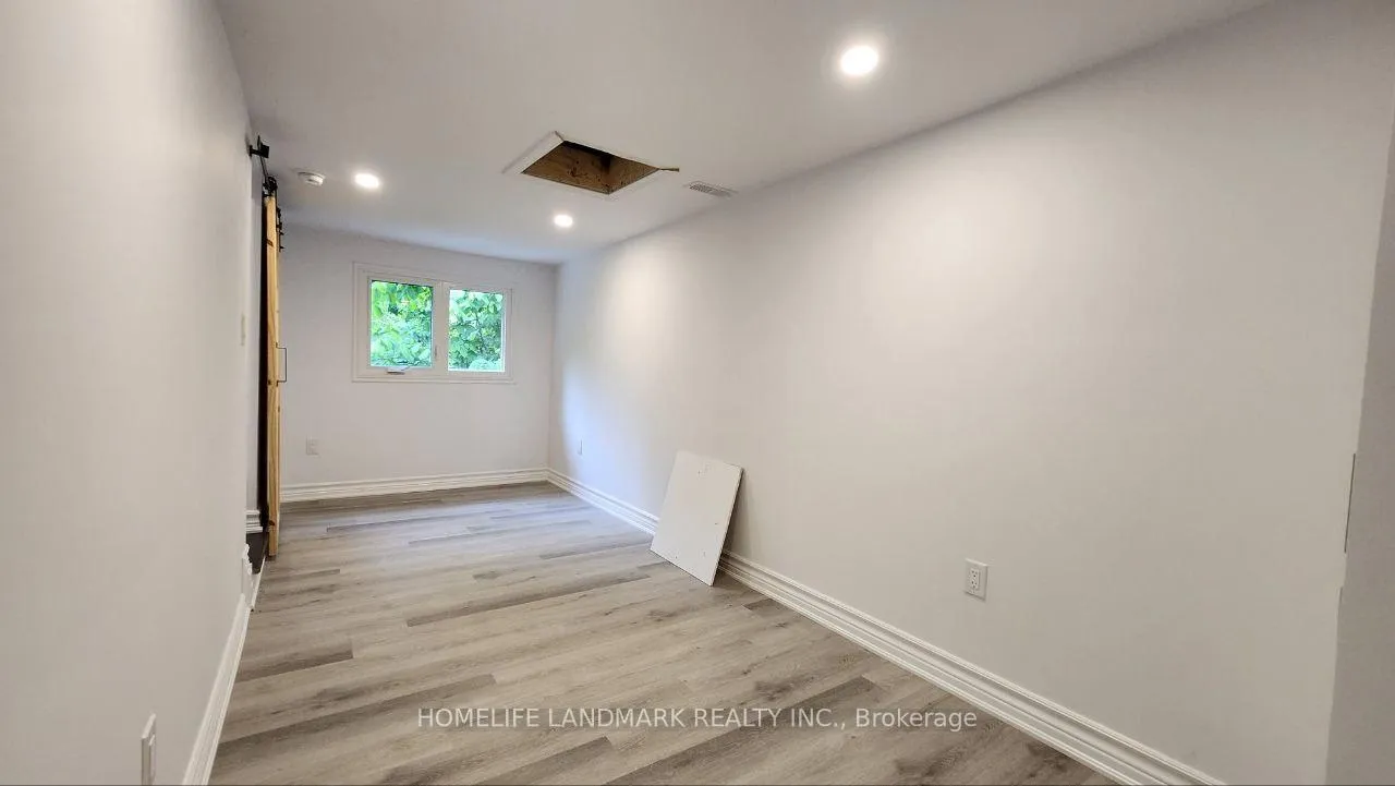 Photo 8 of Unit 2, 325 Simcoe Street S, Oshawa, Central — HOMEH
