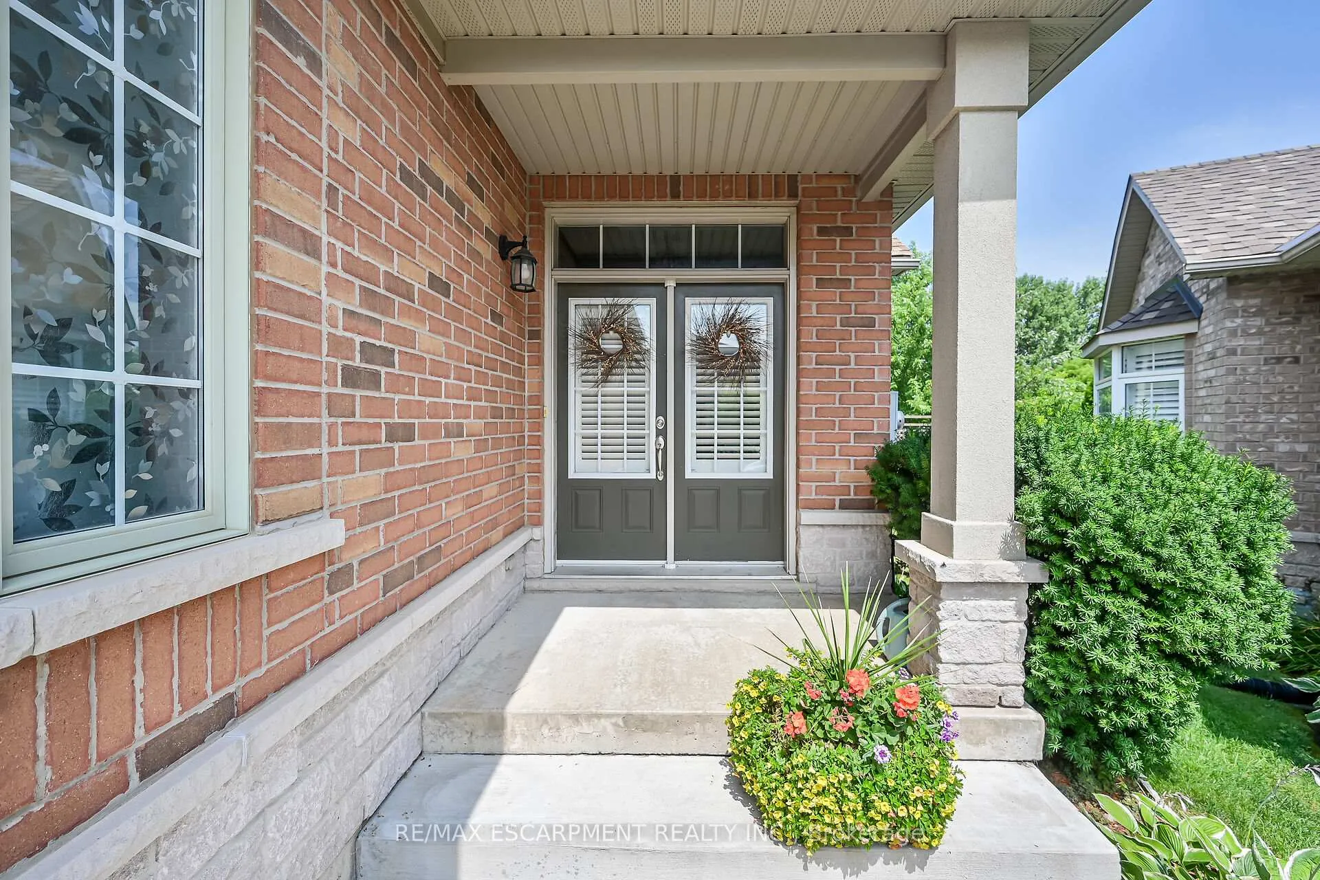Photo 3 of Unit 8, 99 Panabaker Drive, Hamilton, Ancaster — HOMEH