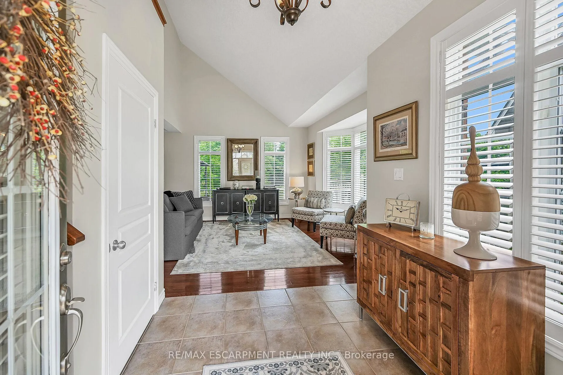 Photo 4 of Unit 8, 99 Panabaker Drive, Hamilton, Ancaster — HOMEH