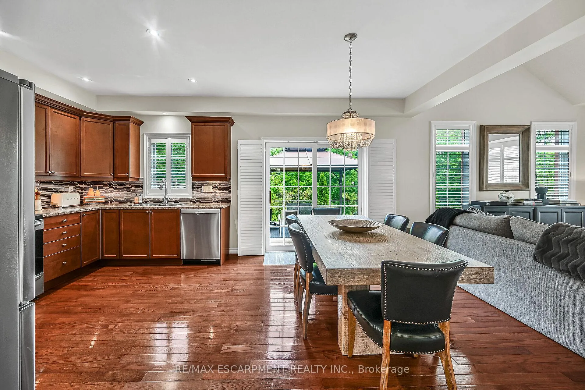 Photo 12 of Unit 8, 99 Panabaker Drive, Hamilton, Ancaster — HOMEH