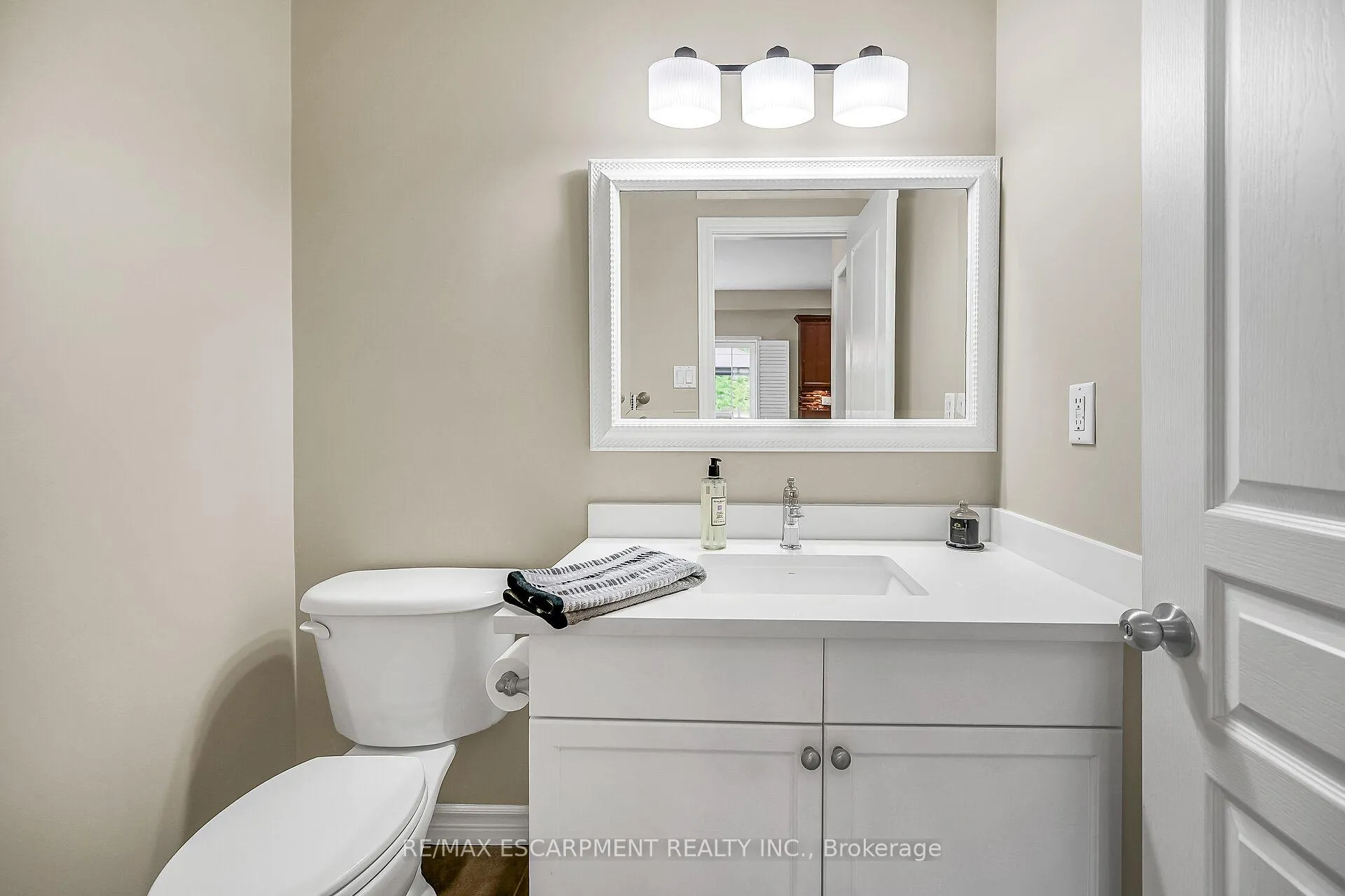 Photo 20 of Unit 8, 99 Panabaker Drive, Hamilton, Ancaster — HOMEH
