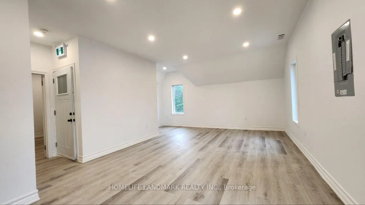 Photo 9 of Unit 1, 325 Simcoe Street S, Oshawa, Central — HOMEH