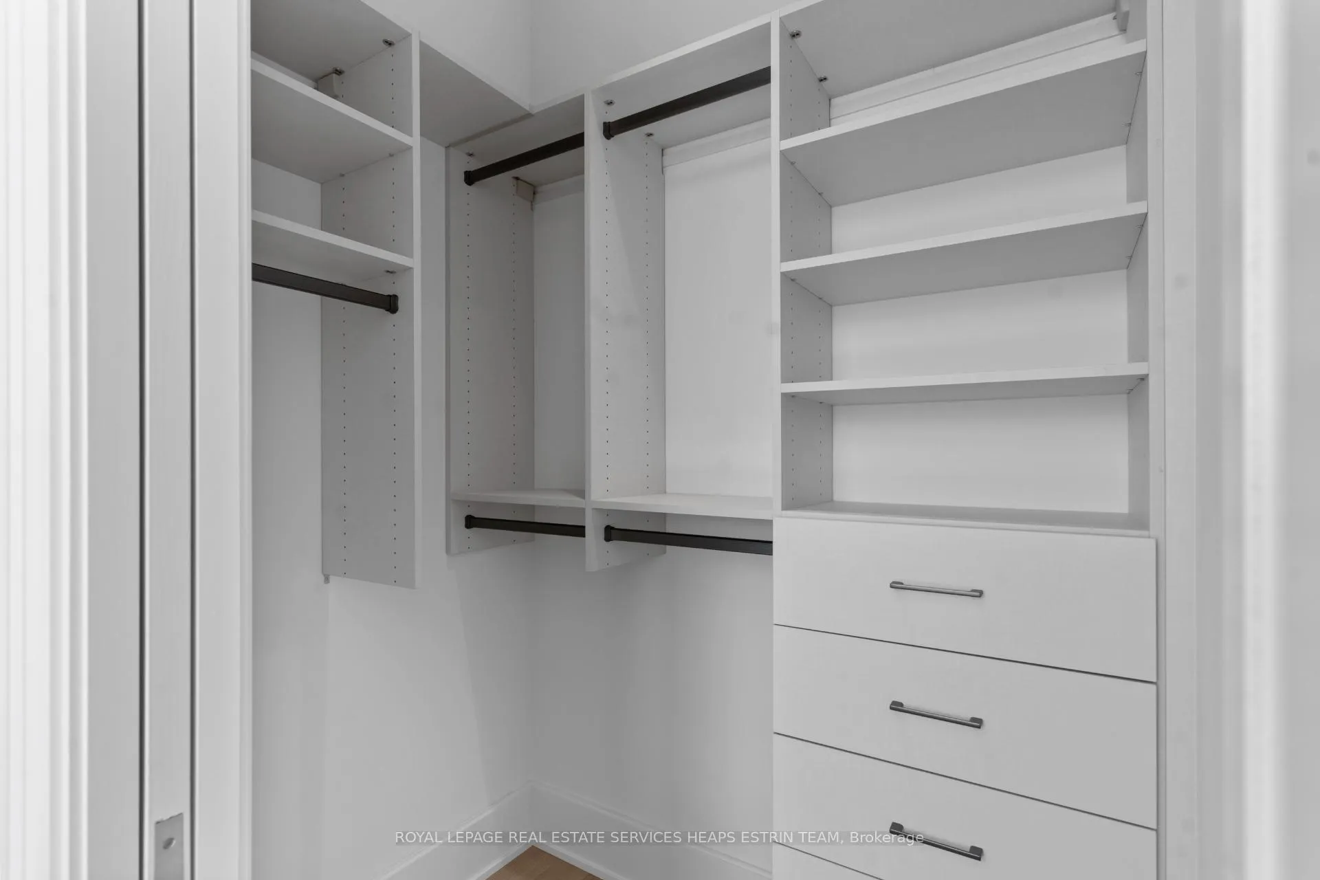 Photo 28 of Unit PH02, 1 Strathgowan Avenue, Toronto, Lawrence Park South — HOMEH