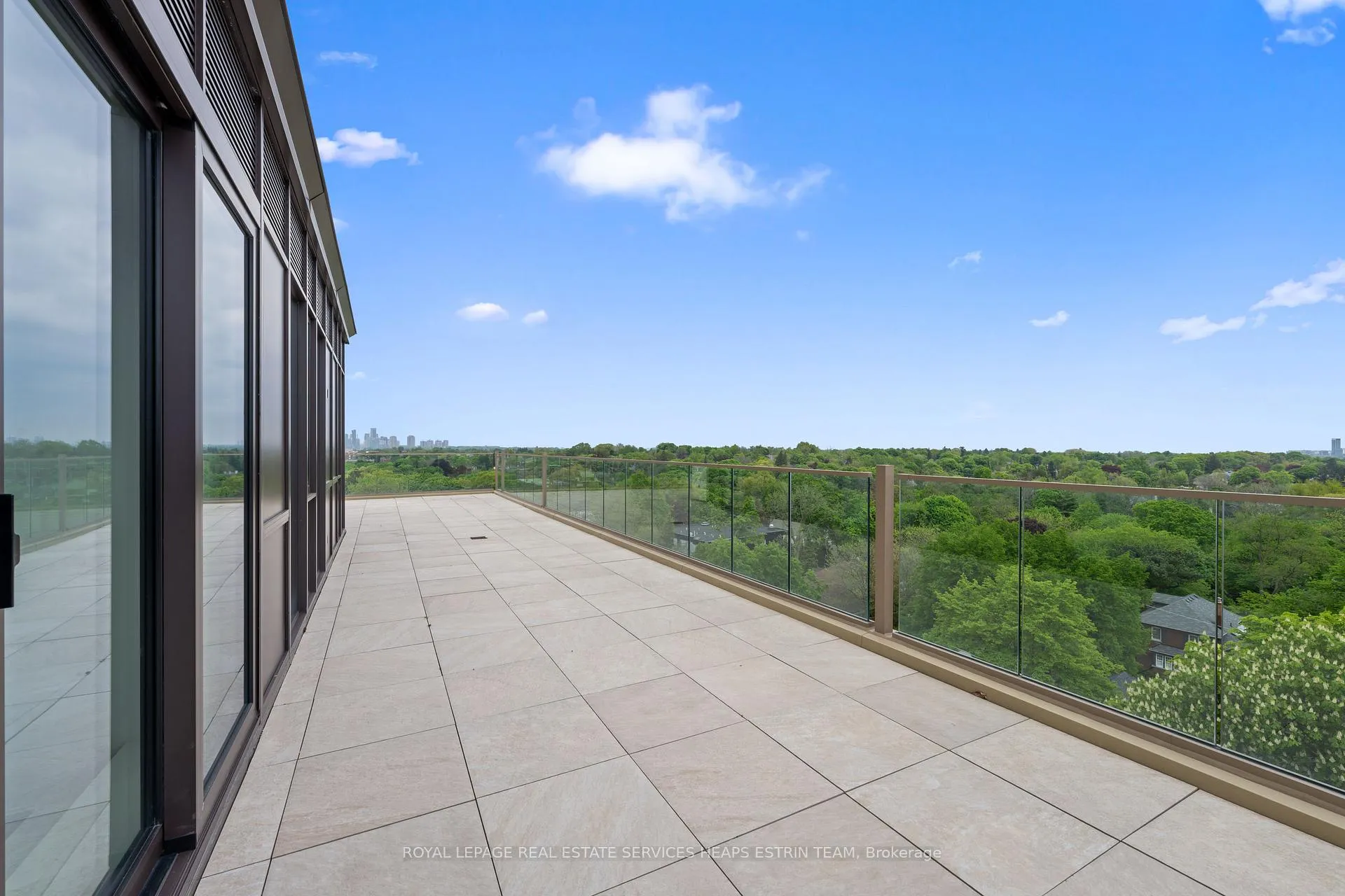 Photo 35 of Unit PH02, 1 Strathgowan Avenue, Toronto, Lawrence Park South — HOMEH