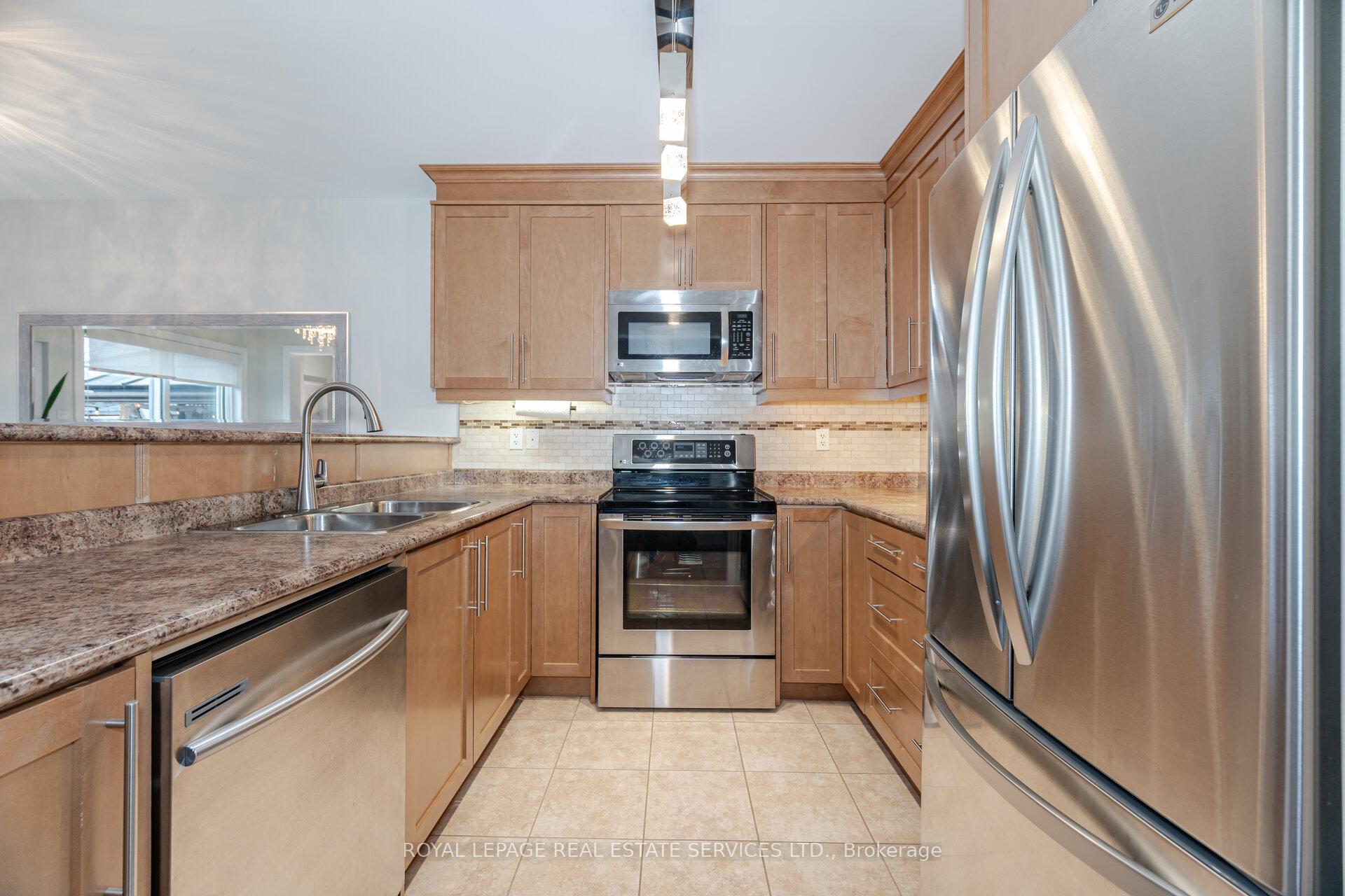 Photo 11 of 140 Stonemount Crescent, Essa, Angus — HOMEH