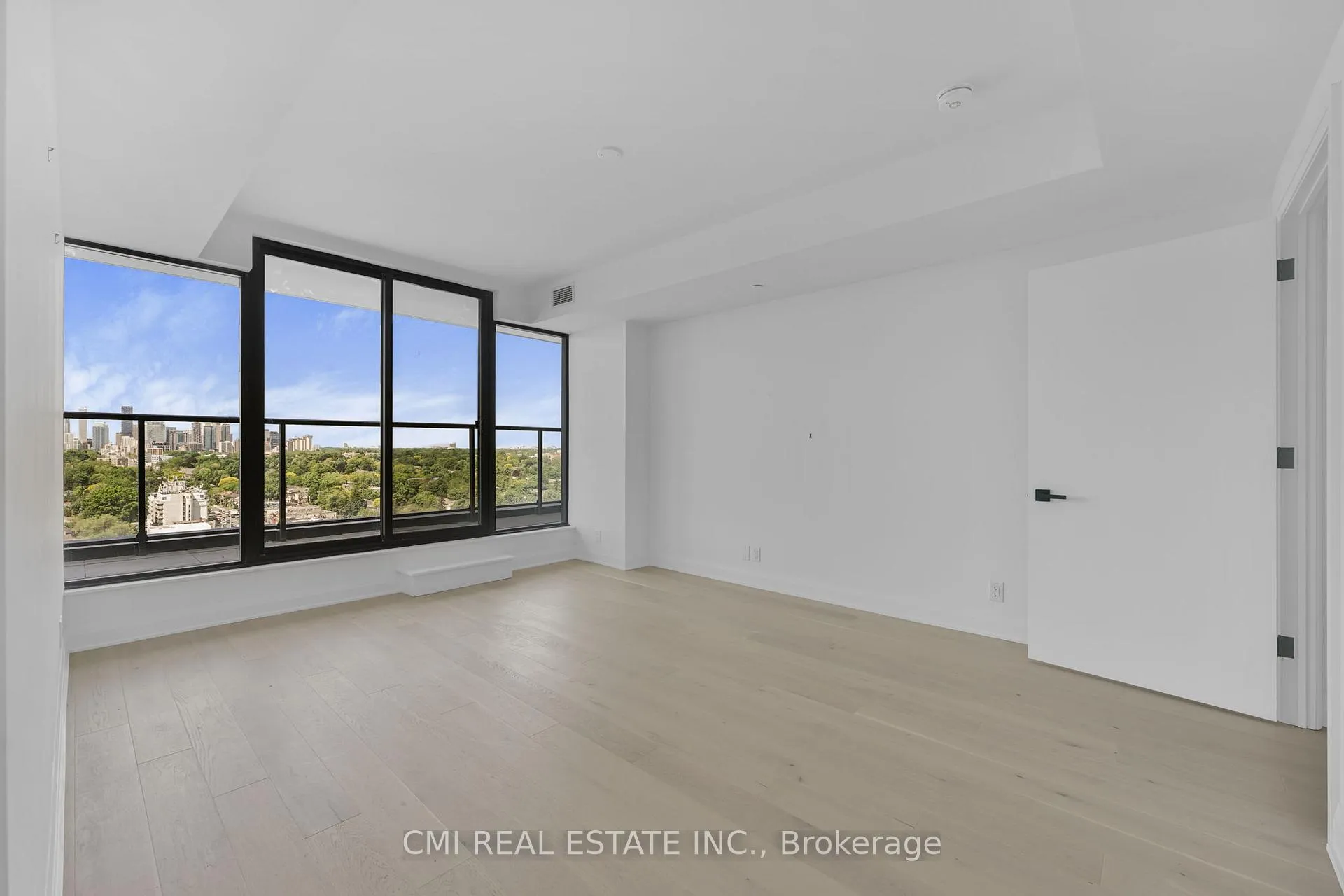 Photo 15 of Unit 1603, 33 Frederick Todd Way, Toronto, Thorncliffe Park — HOMEH