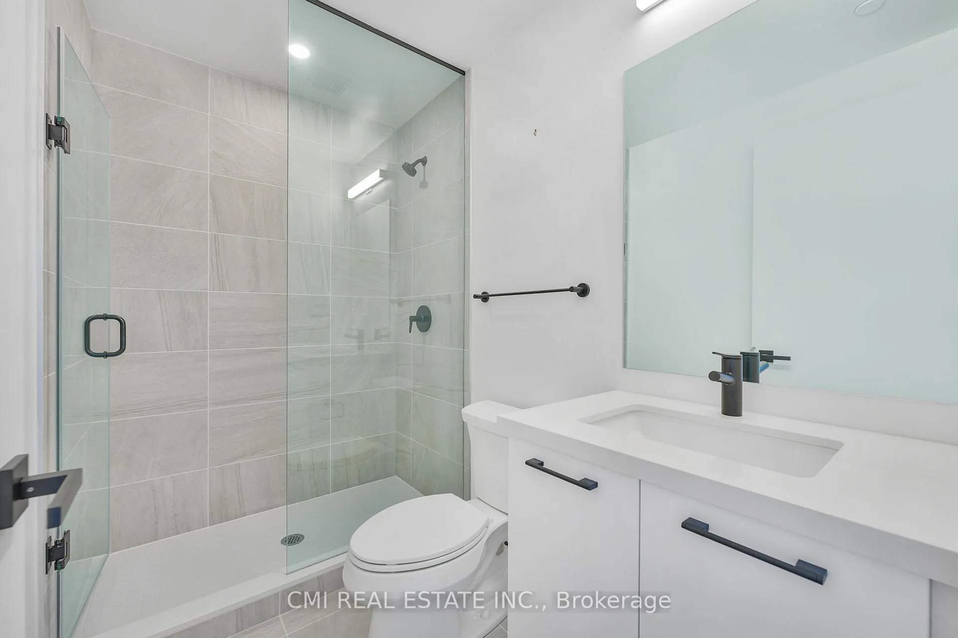 Photo 23 of Unit 1603, 33 Frederick Todd Way, Toronto, Thorncliffe Park — HOMEH