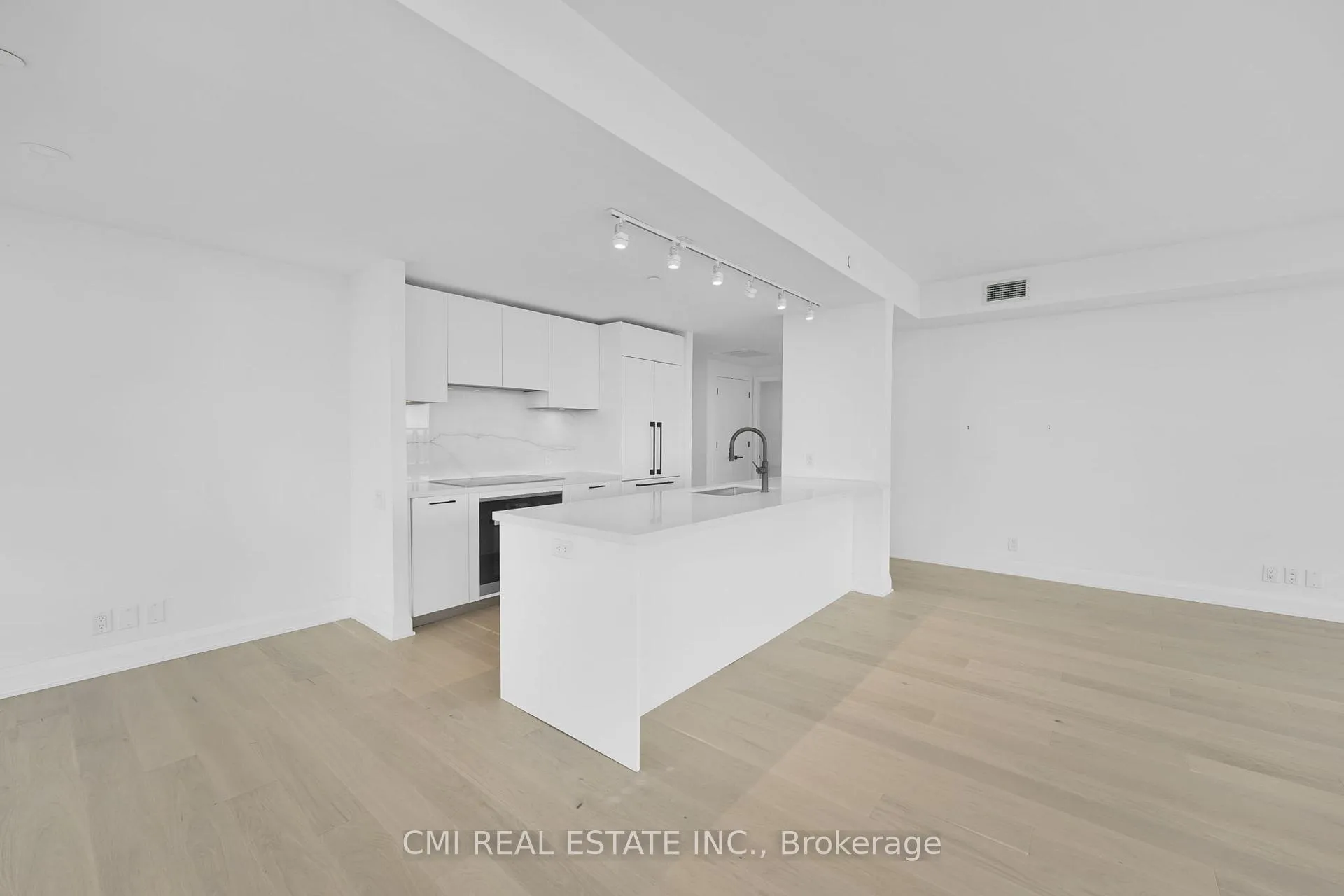 Photo 33 of Unit 1603, 33 Frederick Todd Way, Toronto, Thorncliffe Park — HOMEH
