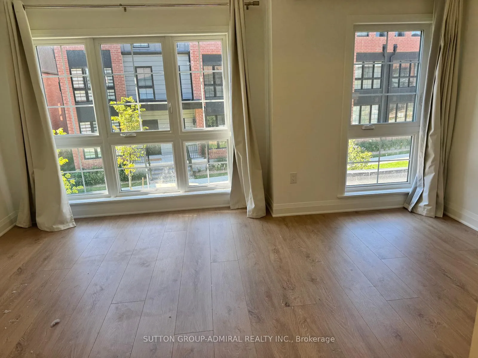 Photo 9 of Unit POTL 89, 300 Atkinson Avenue, Vaughan, Uplands — HOMEH