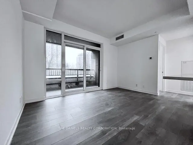 Photo 2 of Unit 326, 8 Beverley Glen Boulevard, Vaughan, Beverley Glen — HOMEH