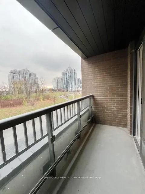 Photo 18 of Unit 326, 8 Beverley Glen Boulevard, Vaughan, Beverley Glen — HOMEH