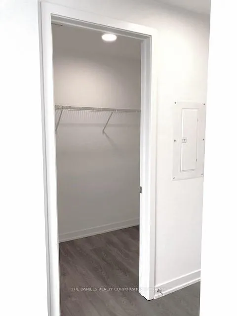 Photo 7 of Unit 415, 7950 Bathurst Street, Vaughan, Beverley Glen — HOMEH