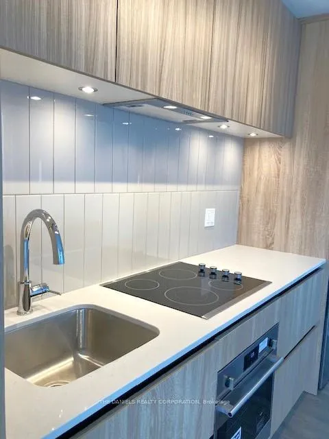 Photo 12 of Unit 415, 7950 Bathurst Street, Vaughan, Beverley Glen — HOMEH