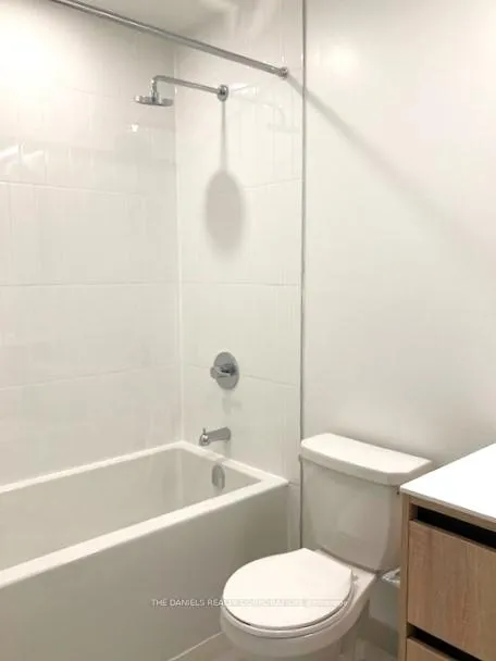 Photo 18 of Unit 415, 7950 Bathurst Street, Vaughan, Beverley Glen — HOMEH