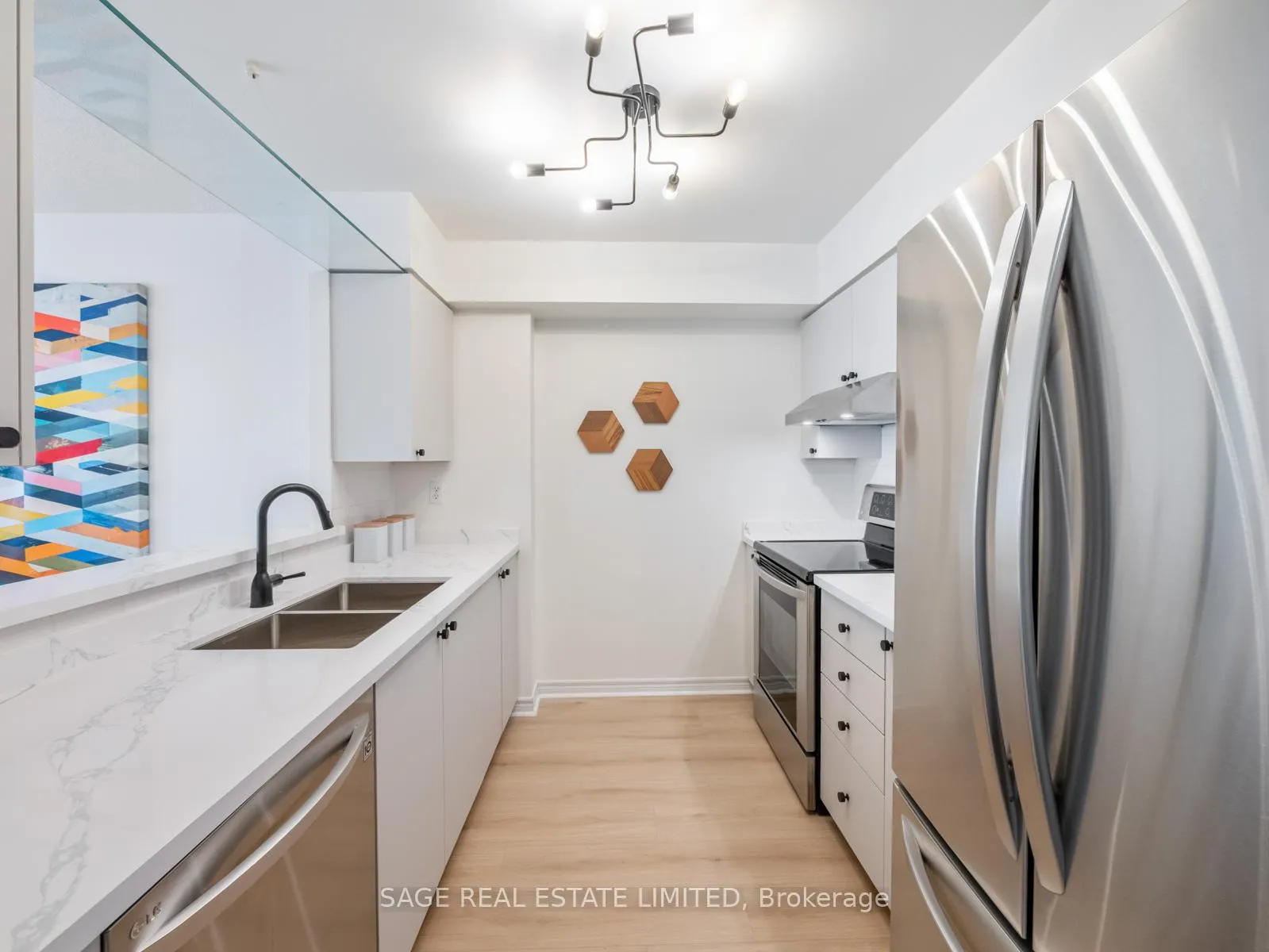 Photo 9 of Unit 909, 70 Mill Street, Toronto, Waterfront Communities — HOMEH