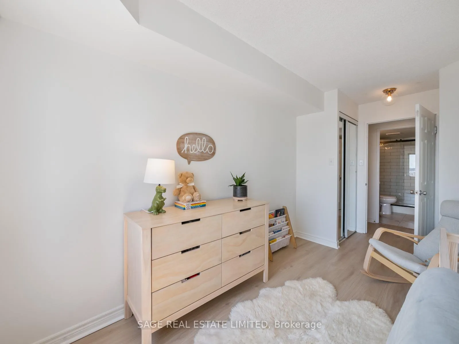 Photo 15 of Unit 909, 70 Mill Street, Toronto, Waterfront Communities — HOMEH